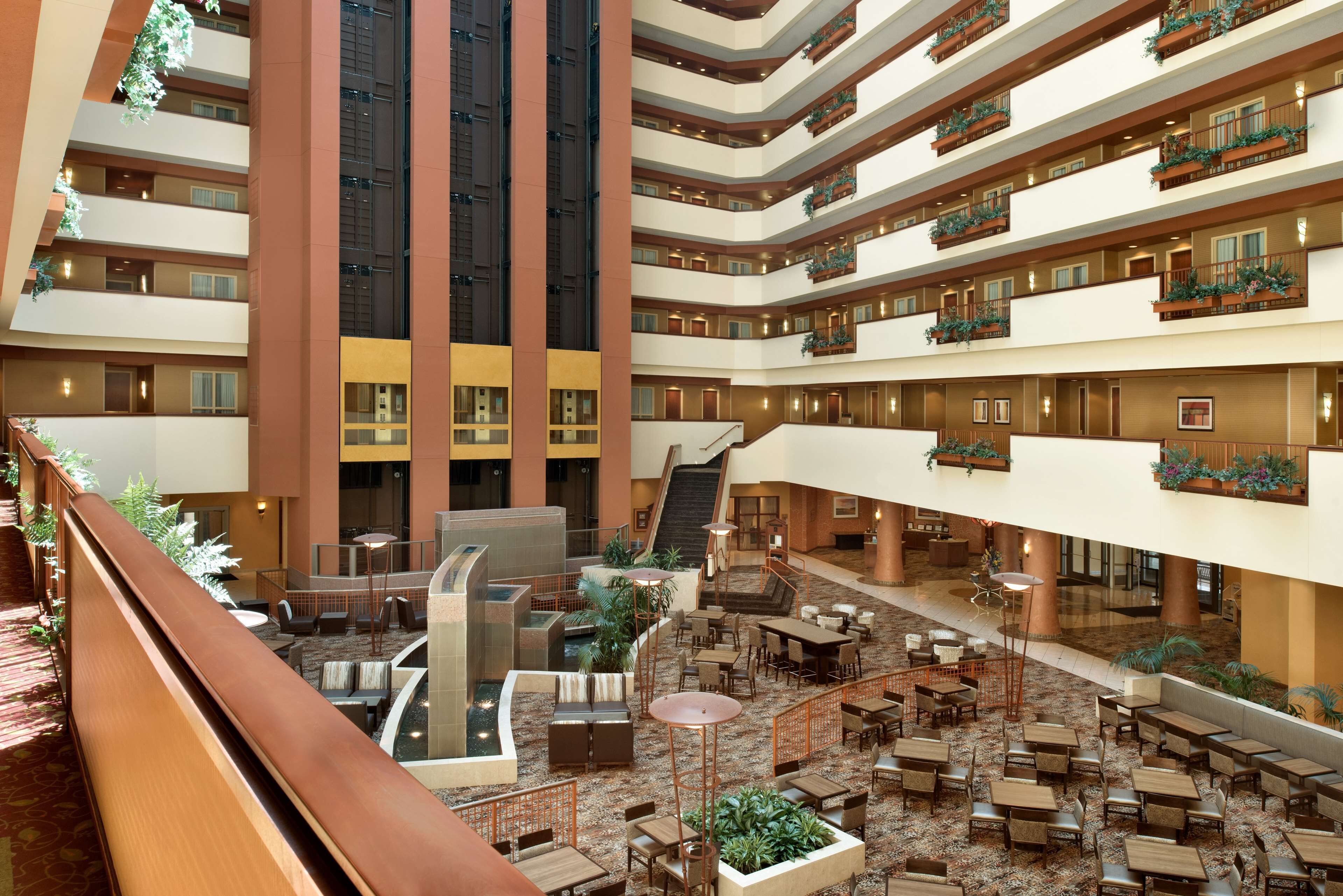 Embassy Suites East Peoria Hotel & Riverfront Conference Center