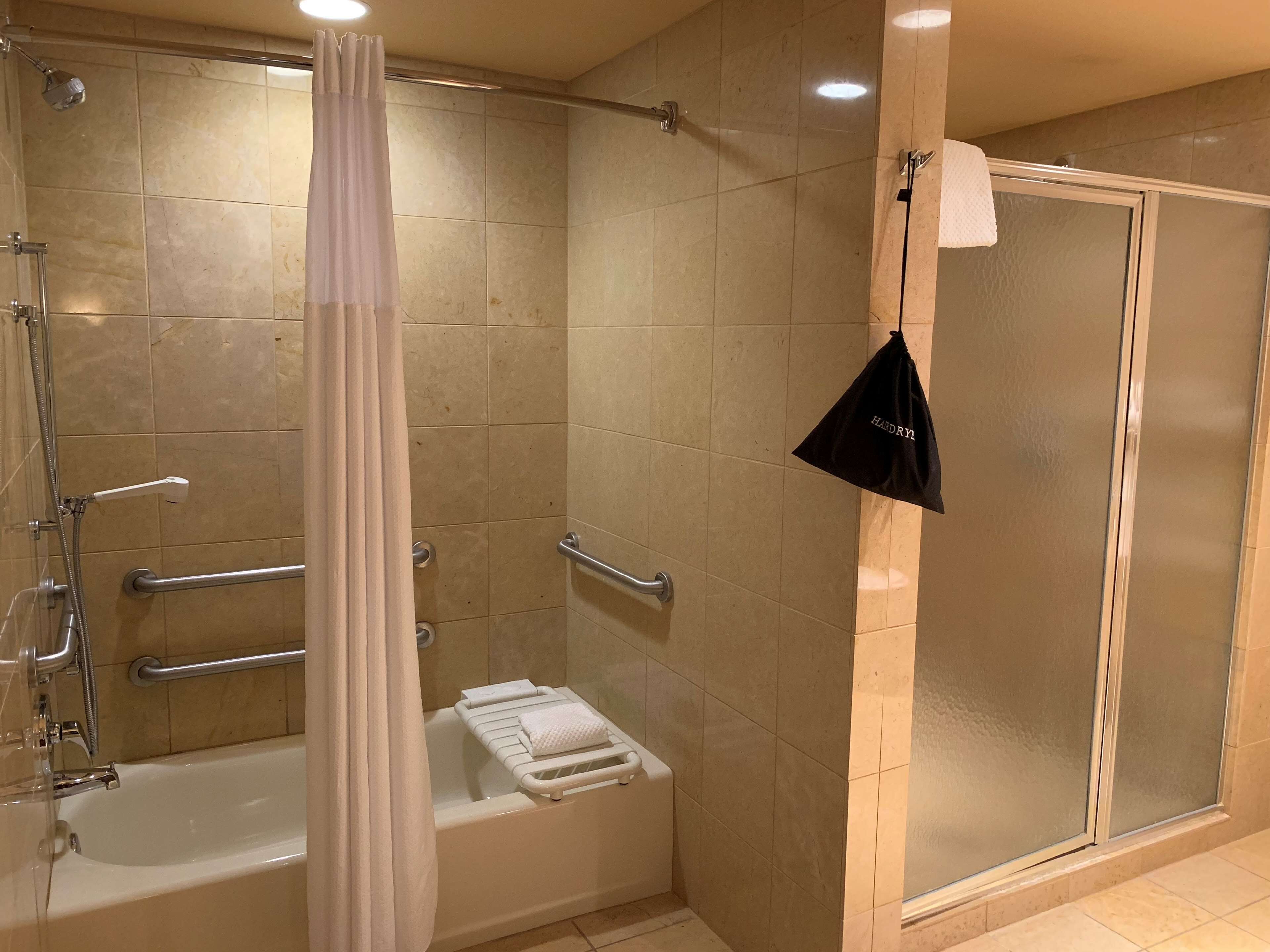 Embassy Suites East Peoria Hotel & Riverfront Conference Center