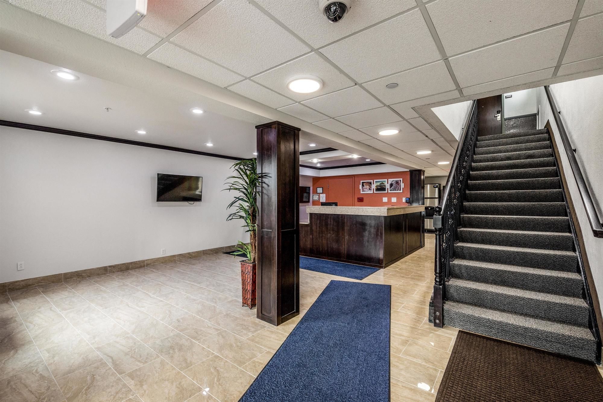 Studio 6 Peoria, IL