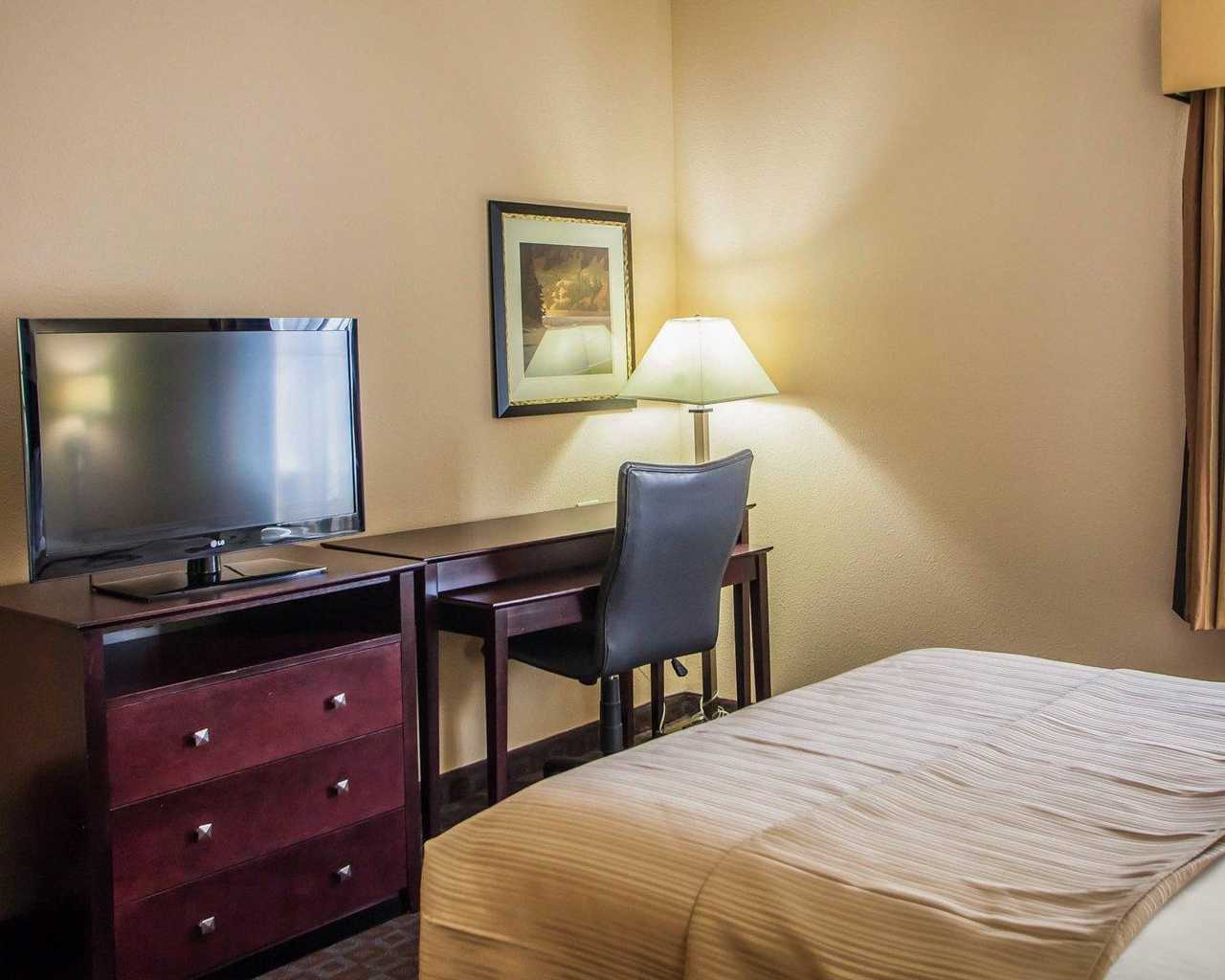 Quality Inn & Suites