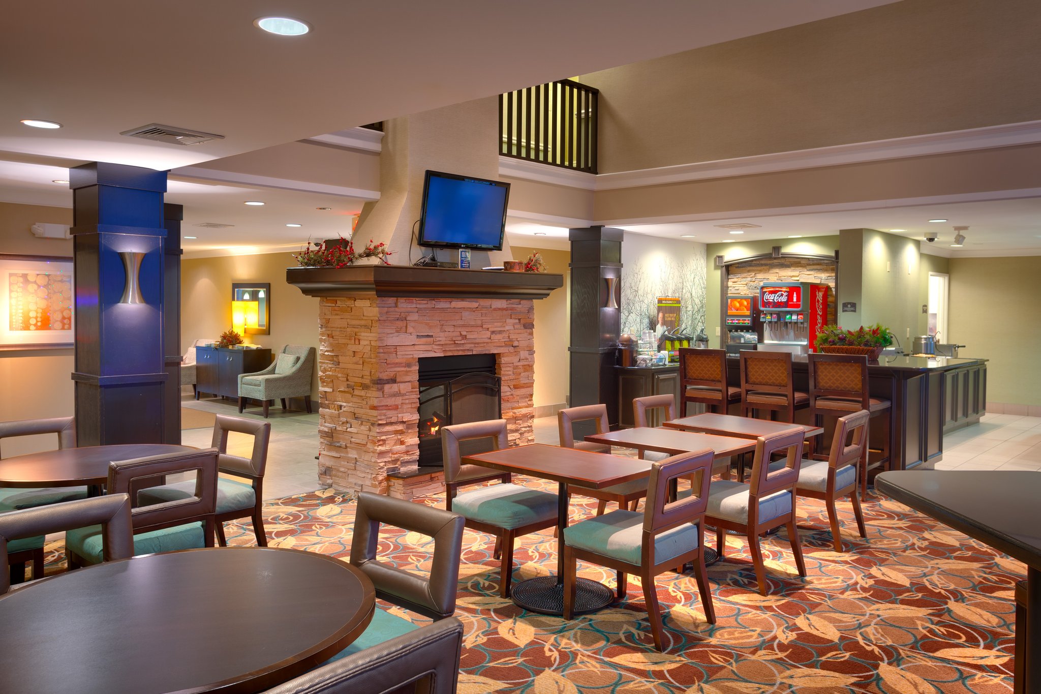 Staybridge Suites Peoria-Downtown