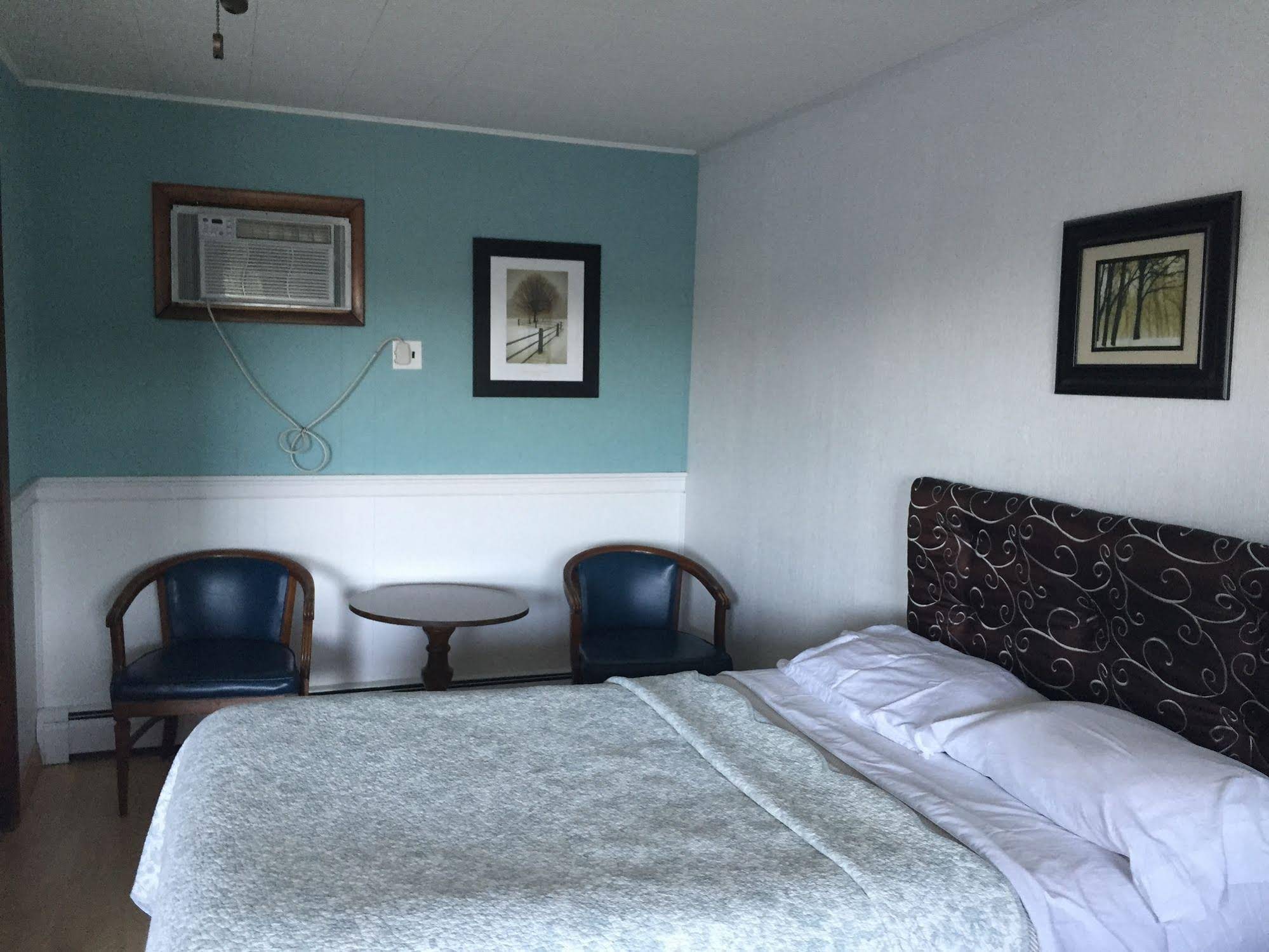 Powhatan Motel