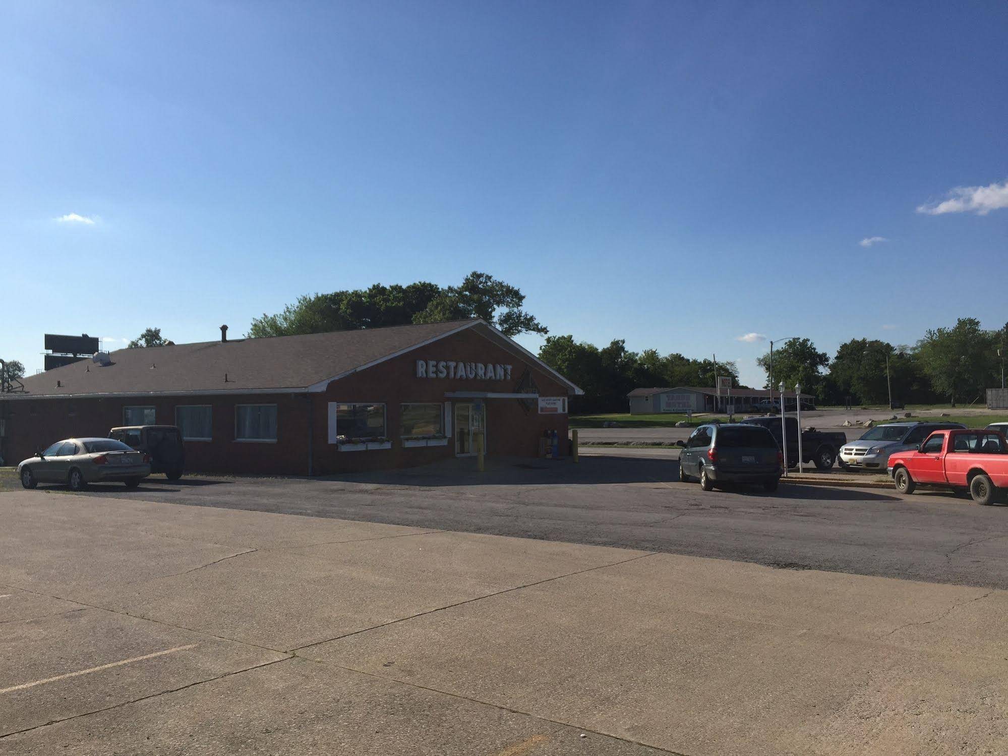 Powhatan Motel