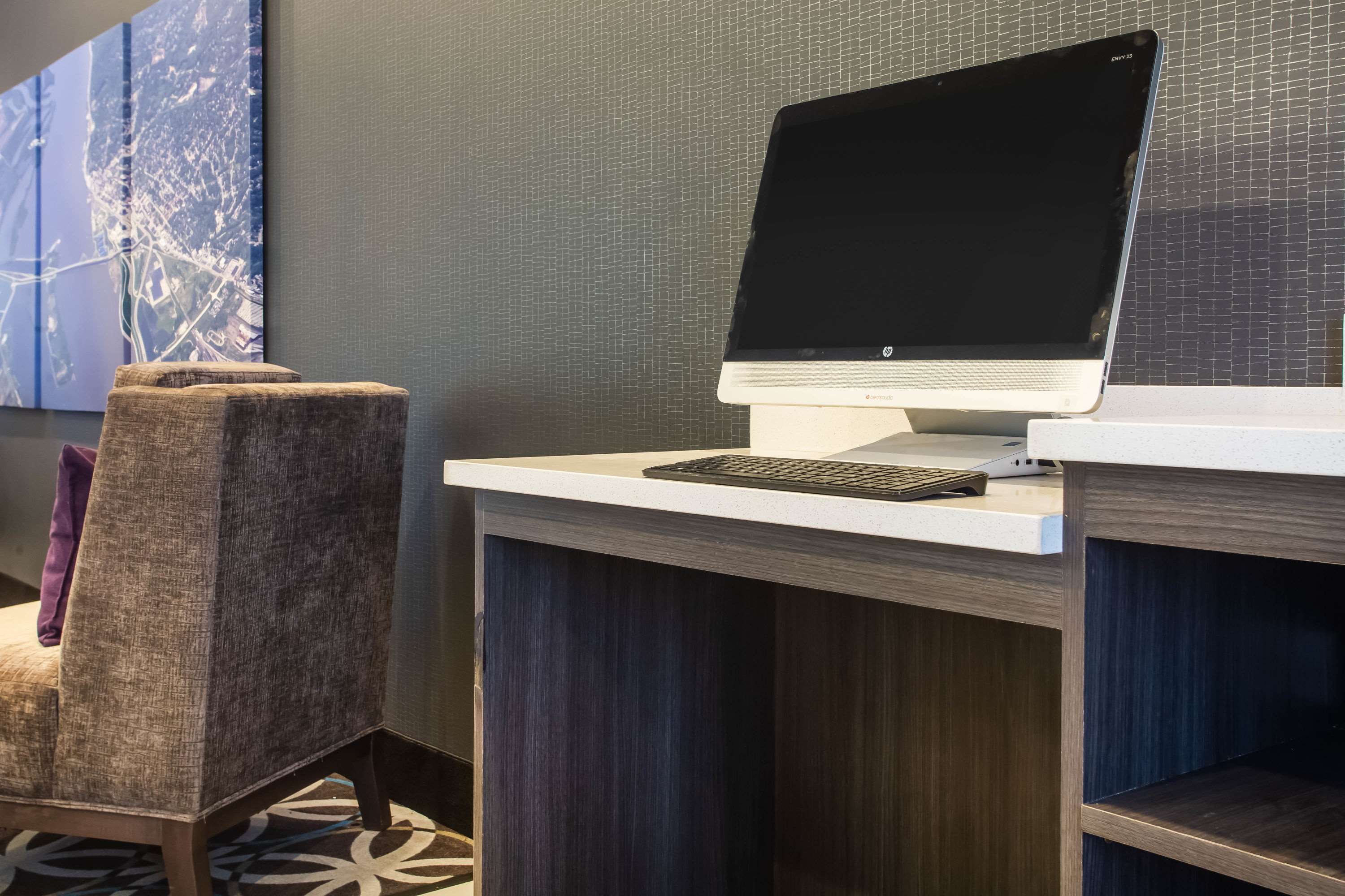 La Quinta Inn & Suites by Wyndham Pontoon Beach