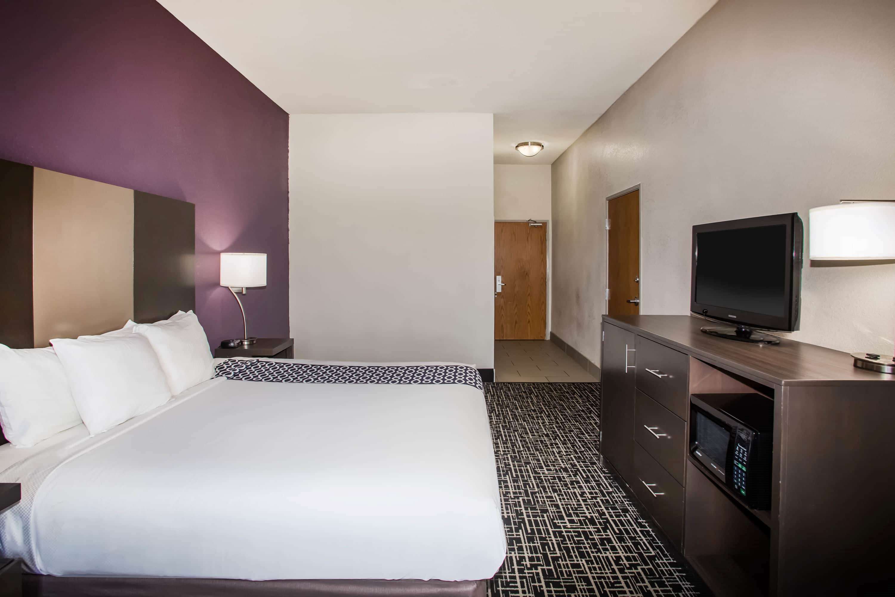 La Quinta Inn & Suites by Wyndham Pontoon Beach