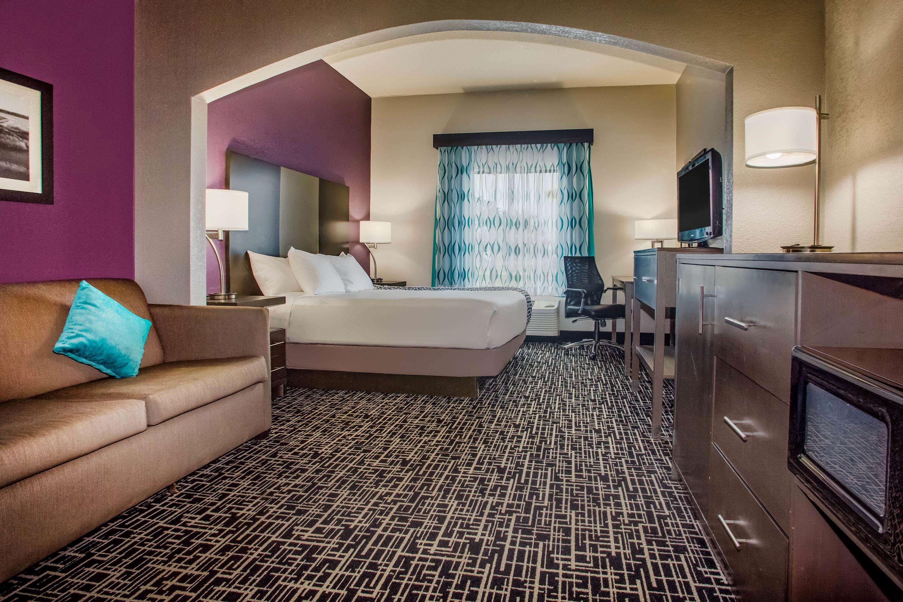 La Quinta Inn & Suites by Wyndham Pontoon Beach