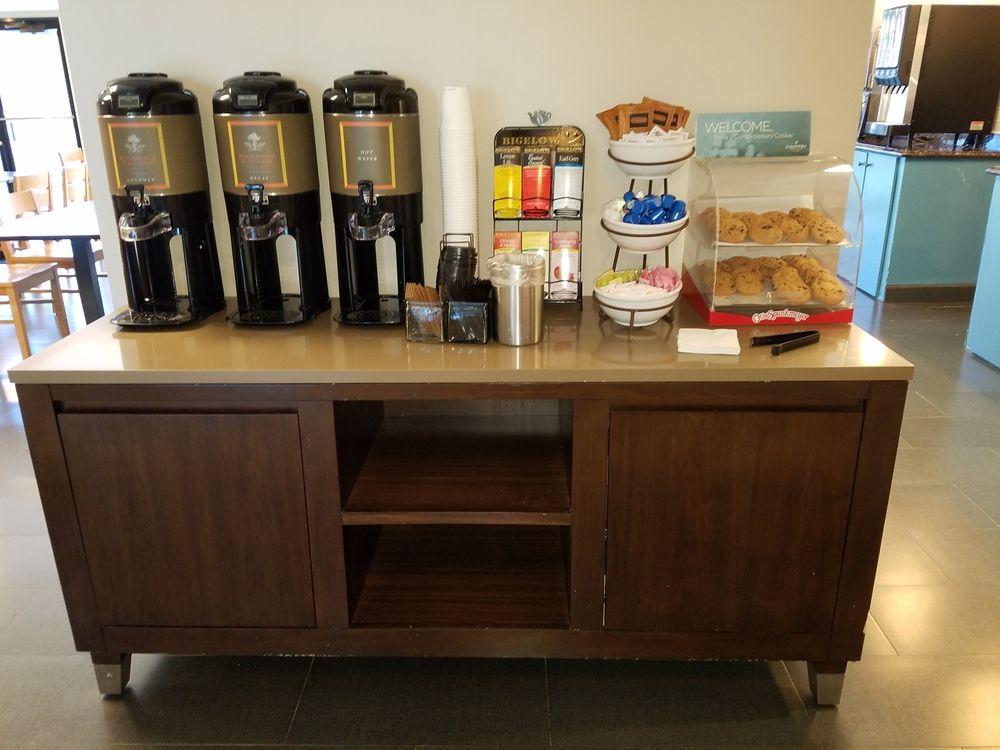 Holiday Inn Express & Suites Prospect Heights