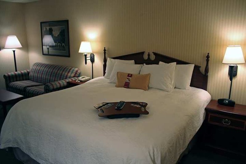 Quality Inn & Suites Quincy - Downtown
