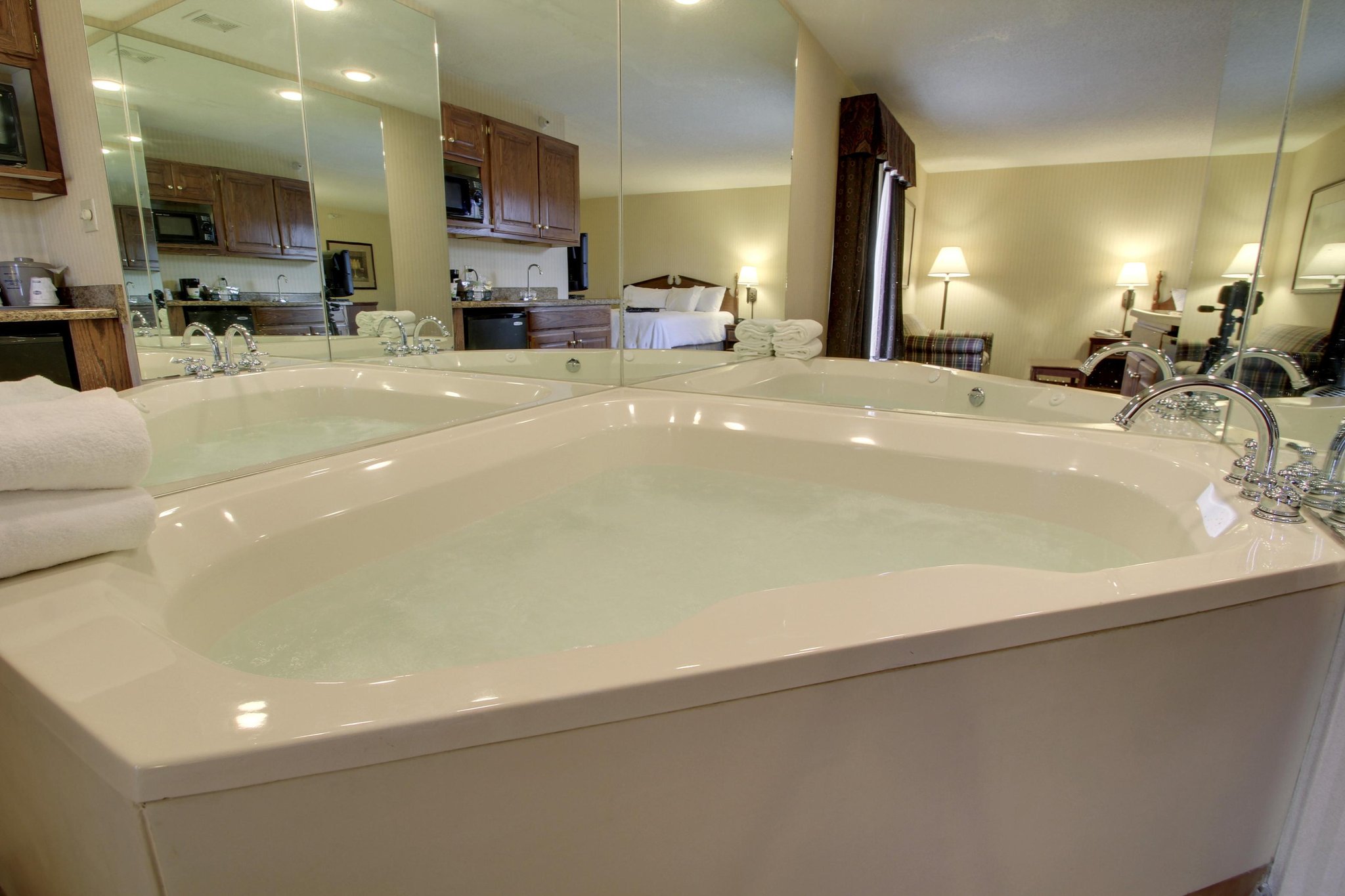 Quality Inn & Suites Quincy - Downtown