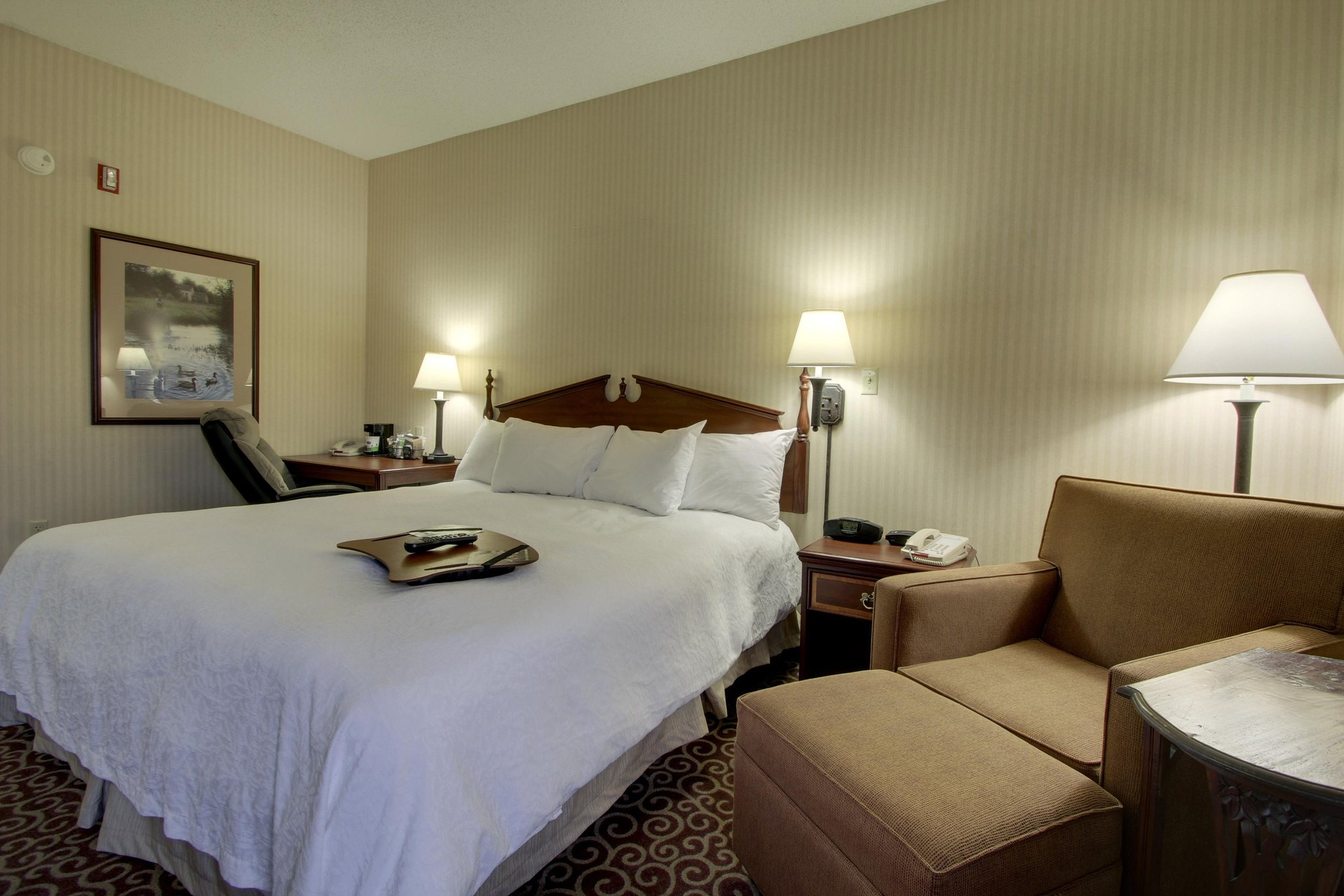 Quality Inn & Suites Quincy - Downtown