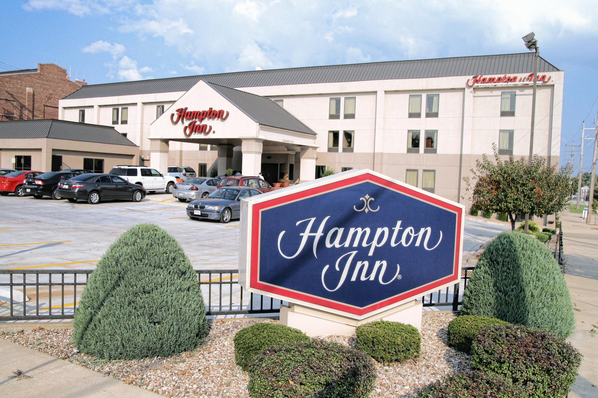 Quality Inn & Suites Quincy - Downtown