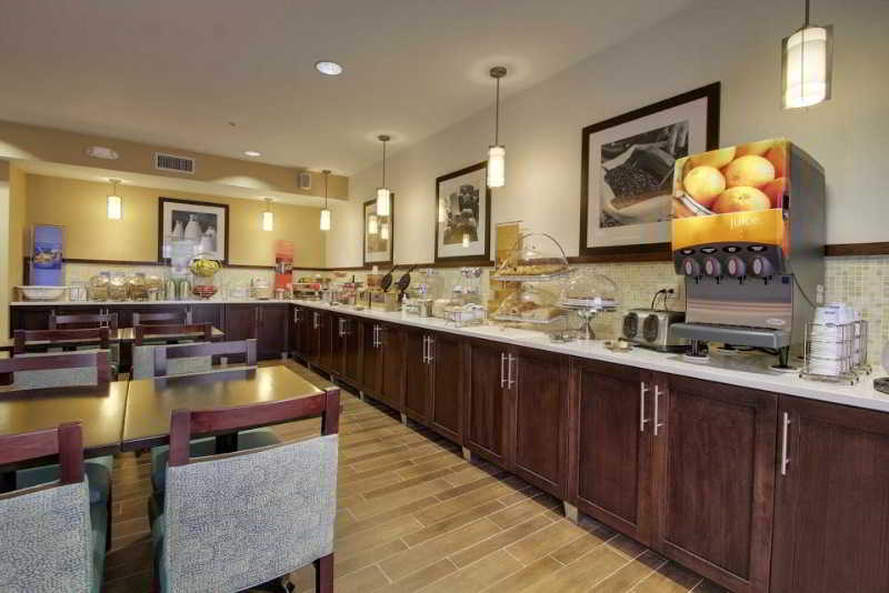 Quality Inn & Suites Quincy - Downtown