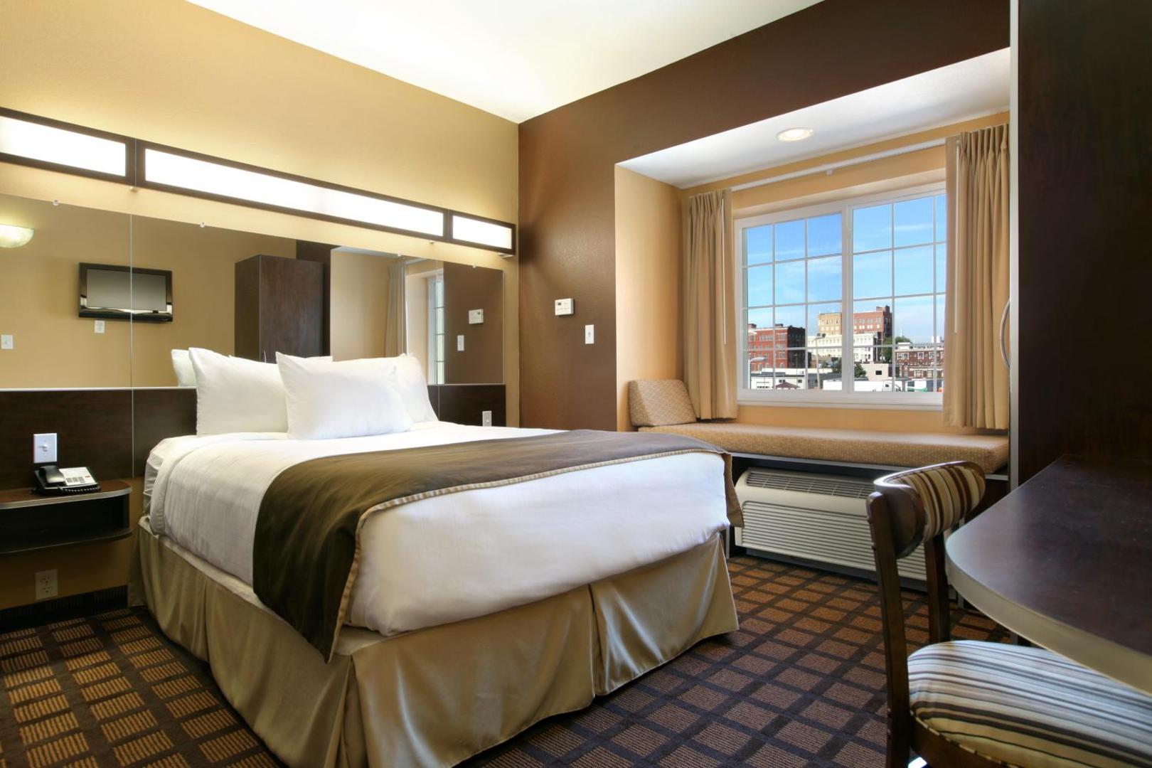 Microtel Inn & Suites by Wyndham Quincy