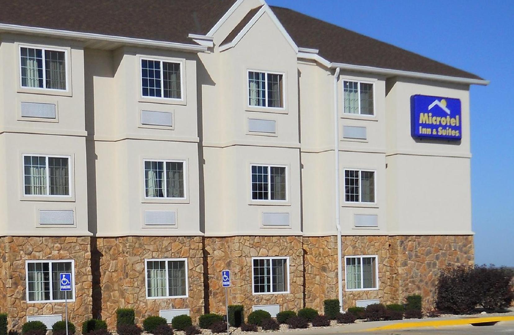 Microtel Inn & Suites by Wyndham Quincy