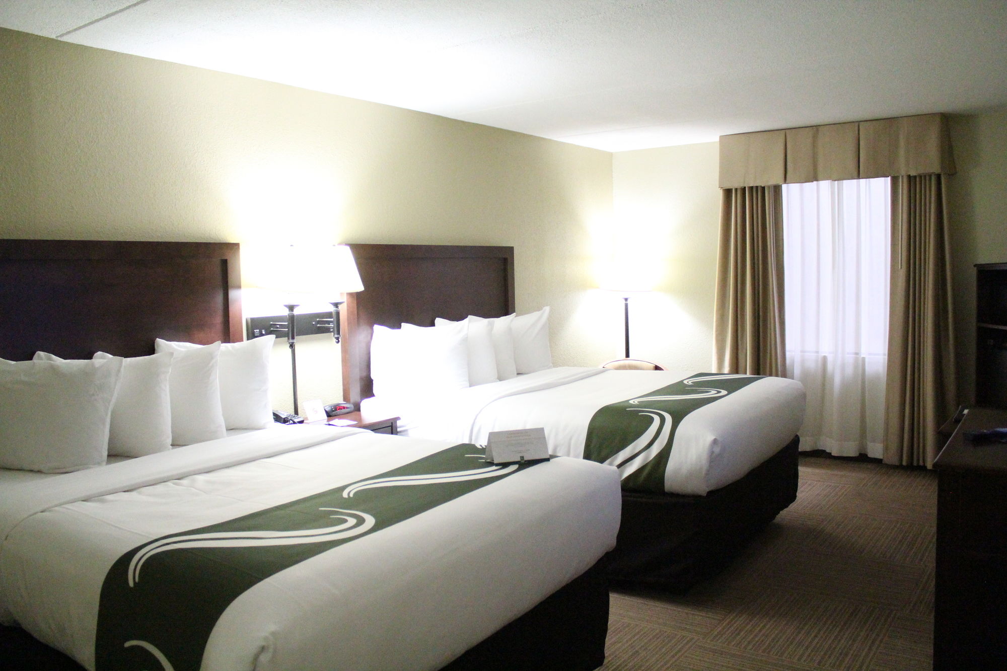 The Atrium Hotel on Third