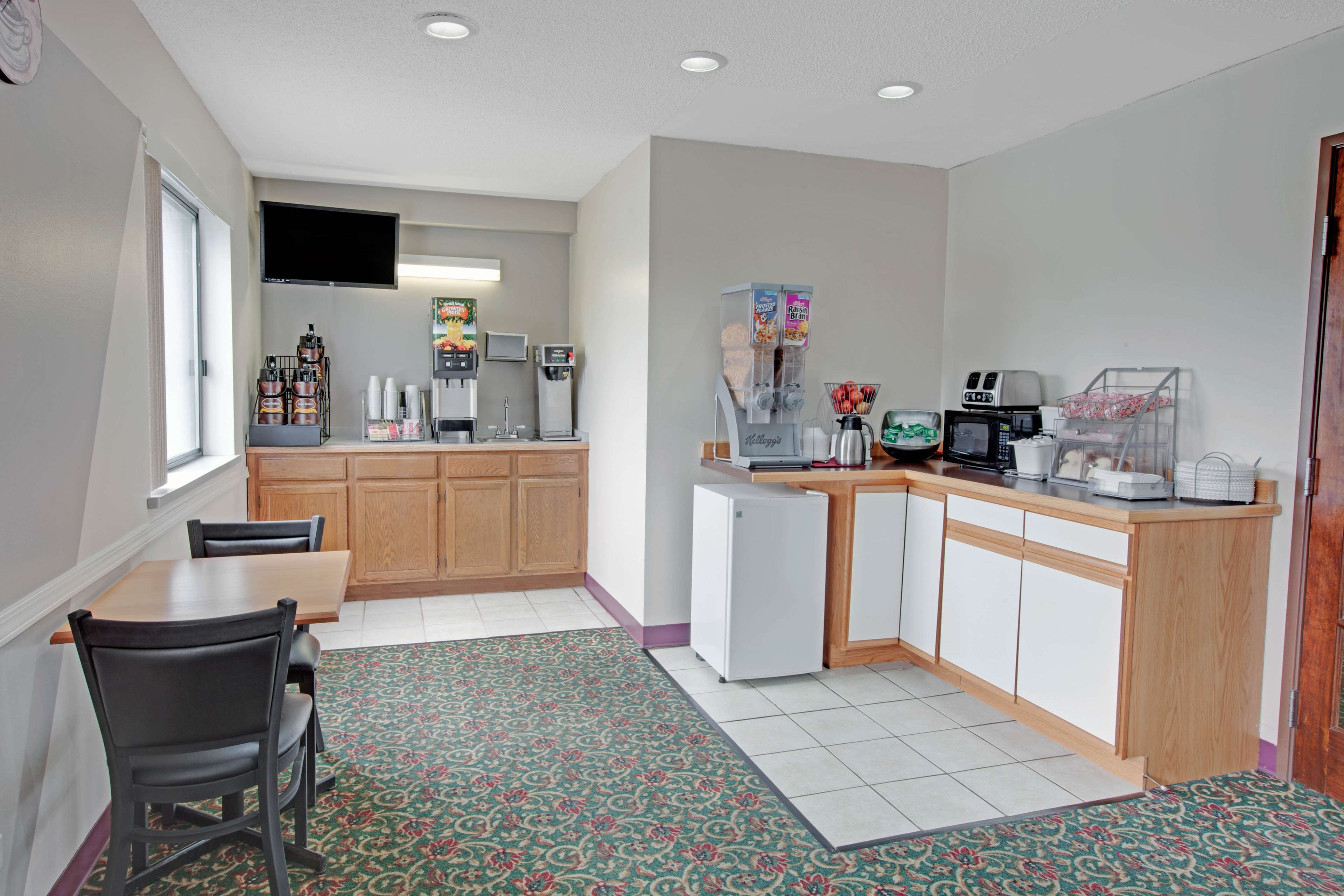 Baymont Inn & Suites by Wyndham Richmond