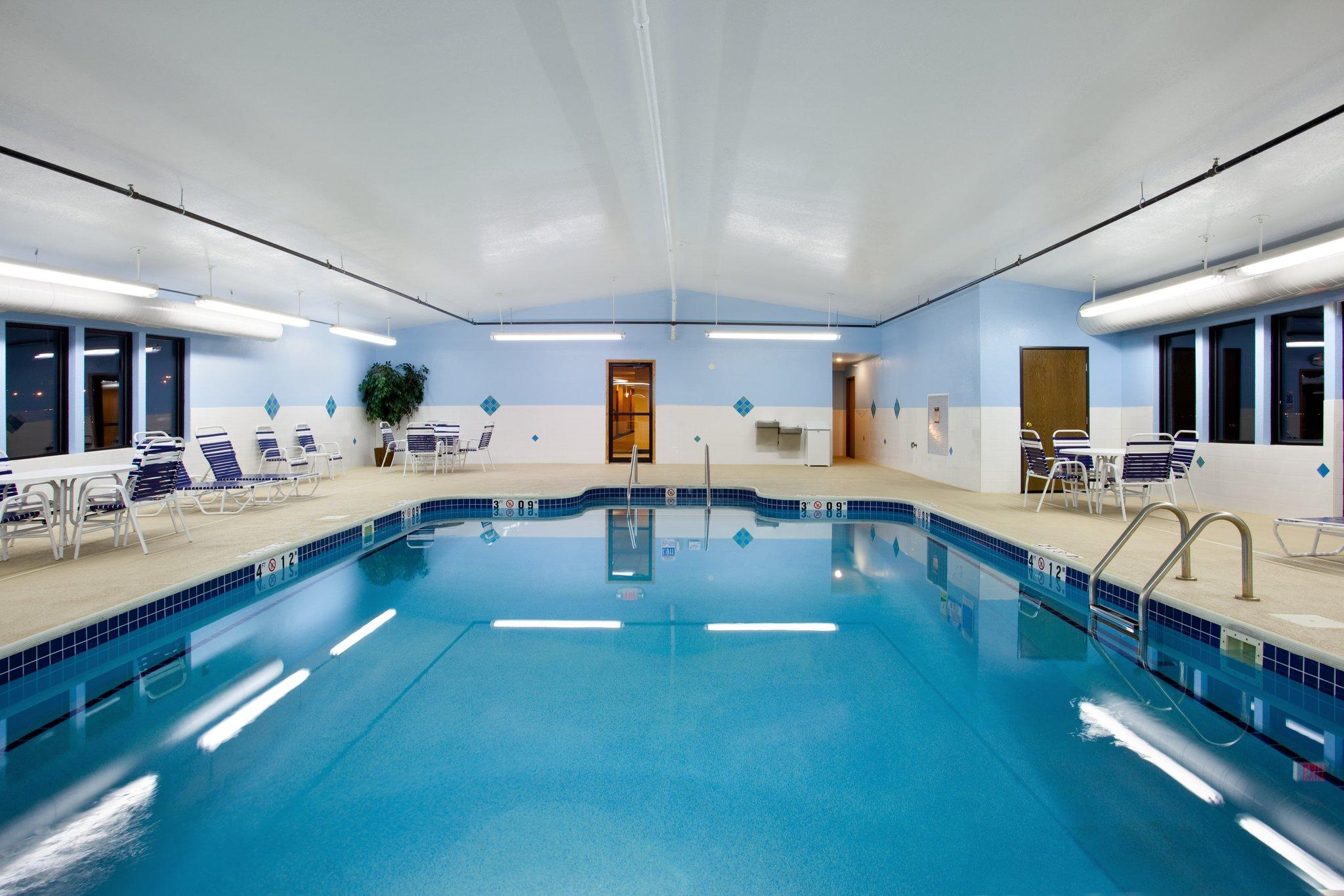 Holiday Inn Express Rochelle