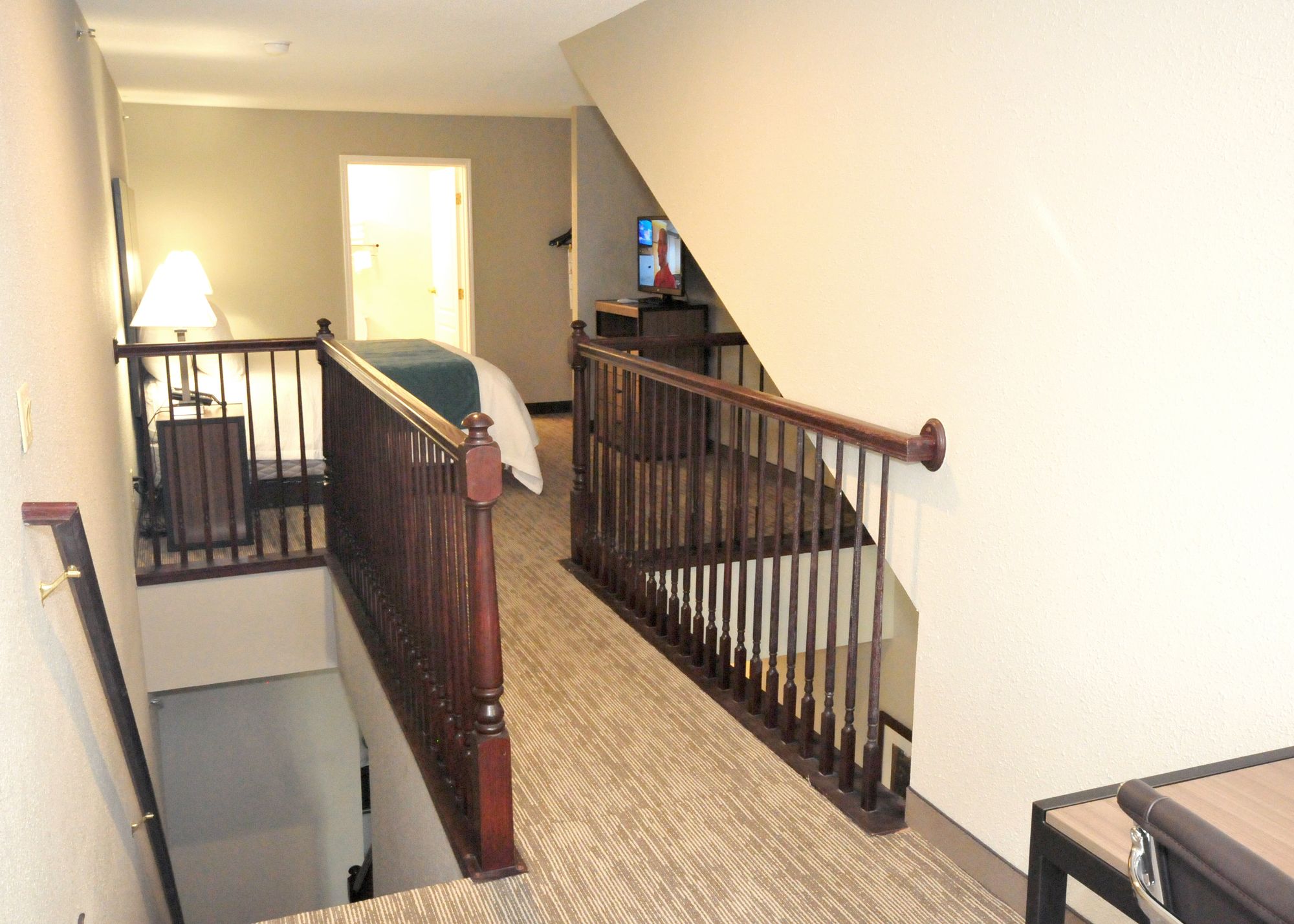Riverview Inn & Suites, Ascend Hotel Collection