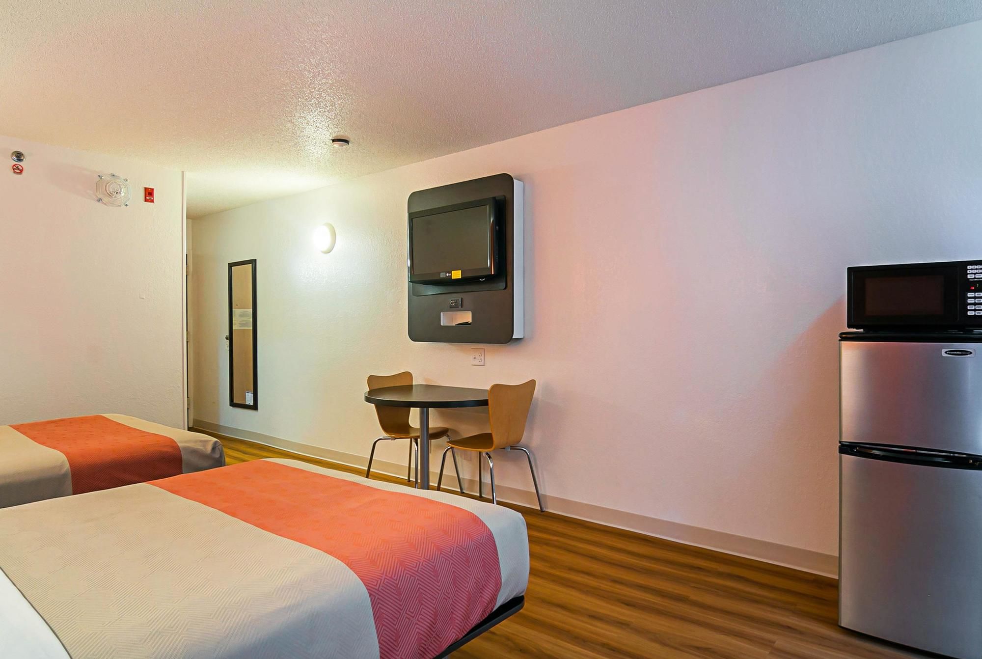 Econo Lodge