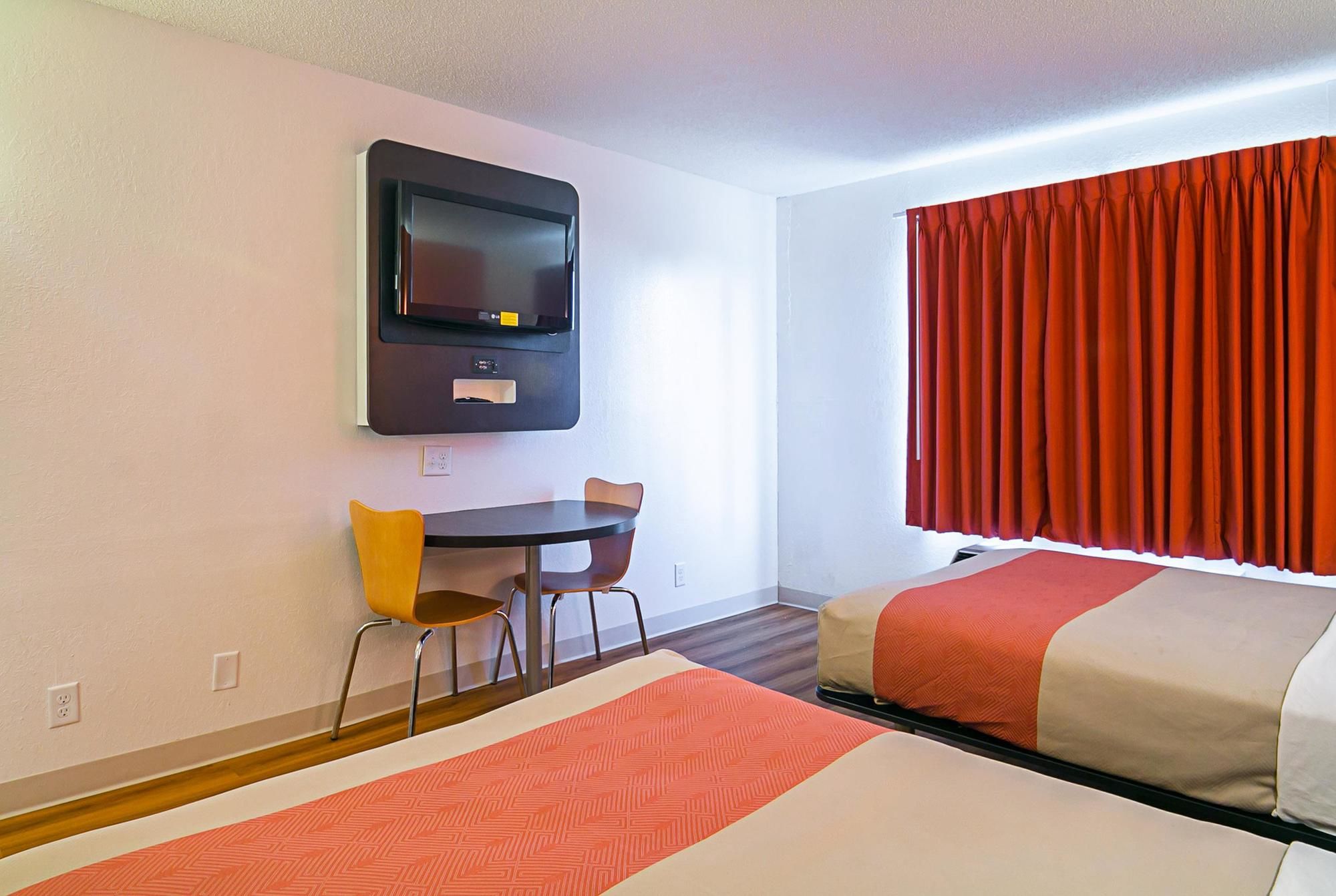 Econo Lodge