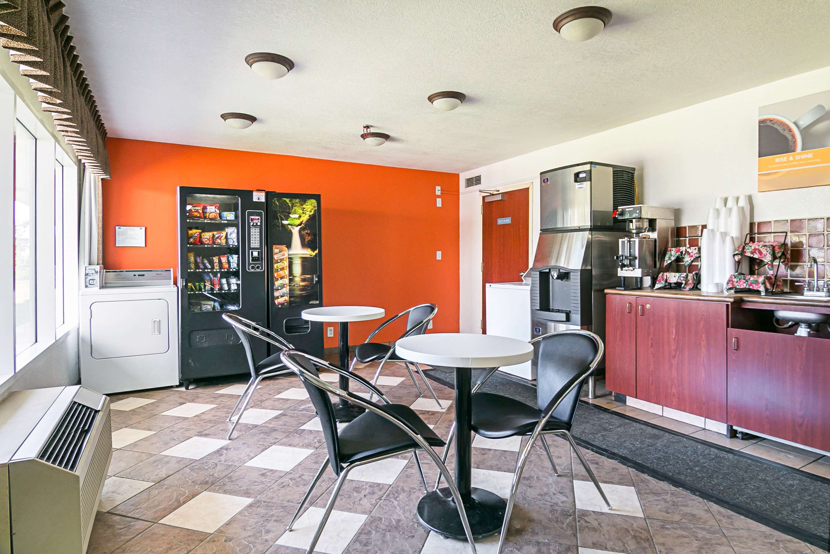 Econo Lodge