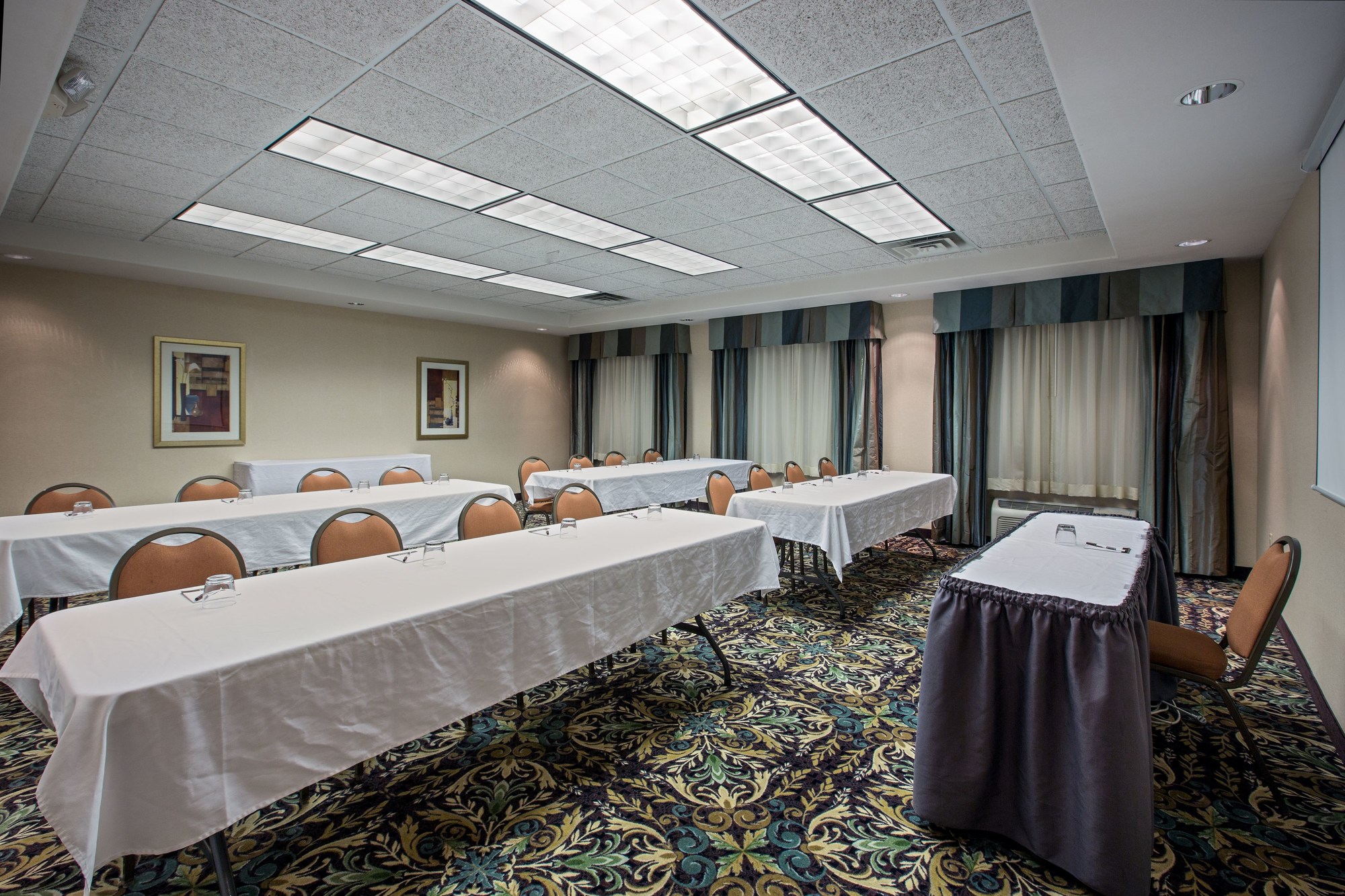 Staybridge Suites Rockford