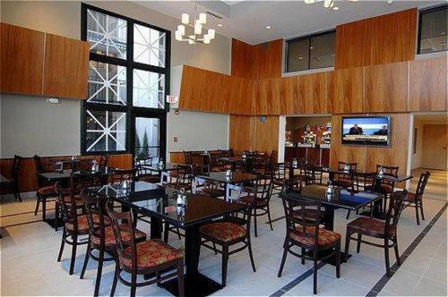 Holiday Inn Express Rolling Meadows - Schaumburg Area