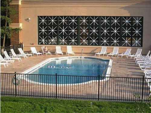 Holiday Inn Express Rolling Meadows - Schaumburg Area