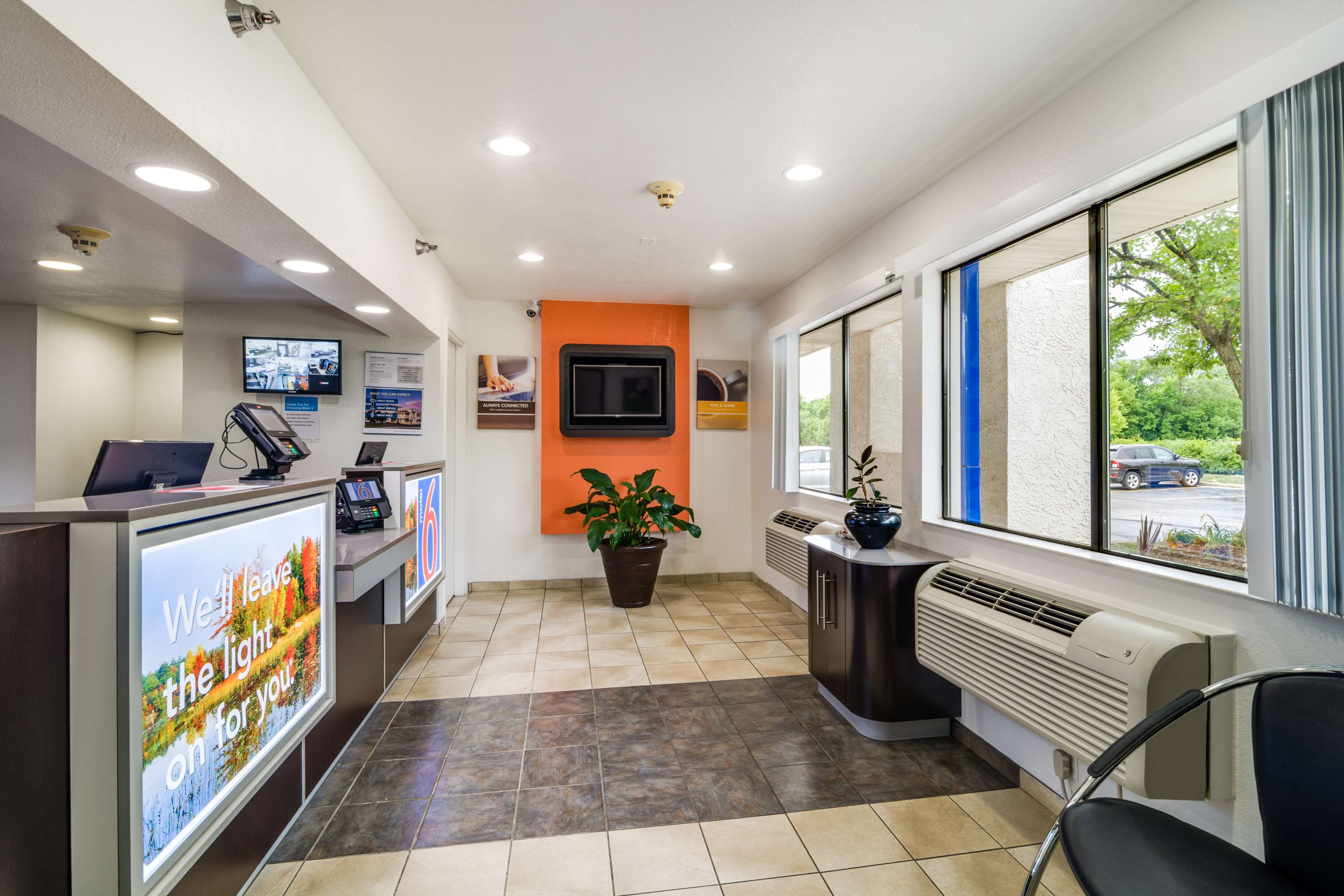 Motel 6
