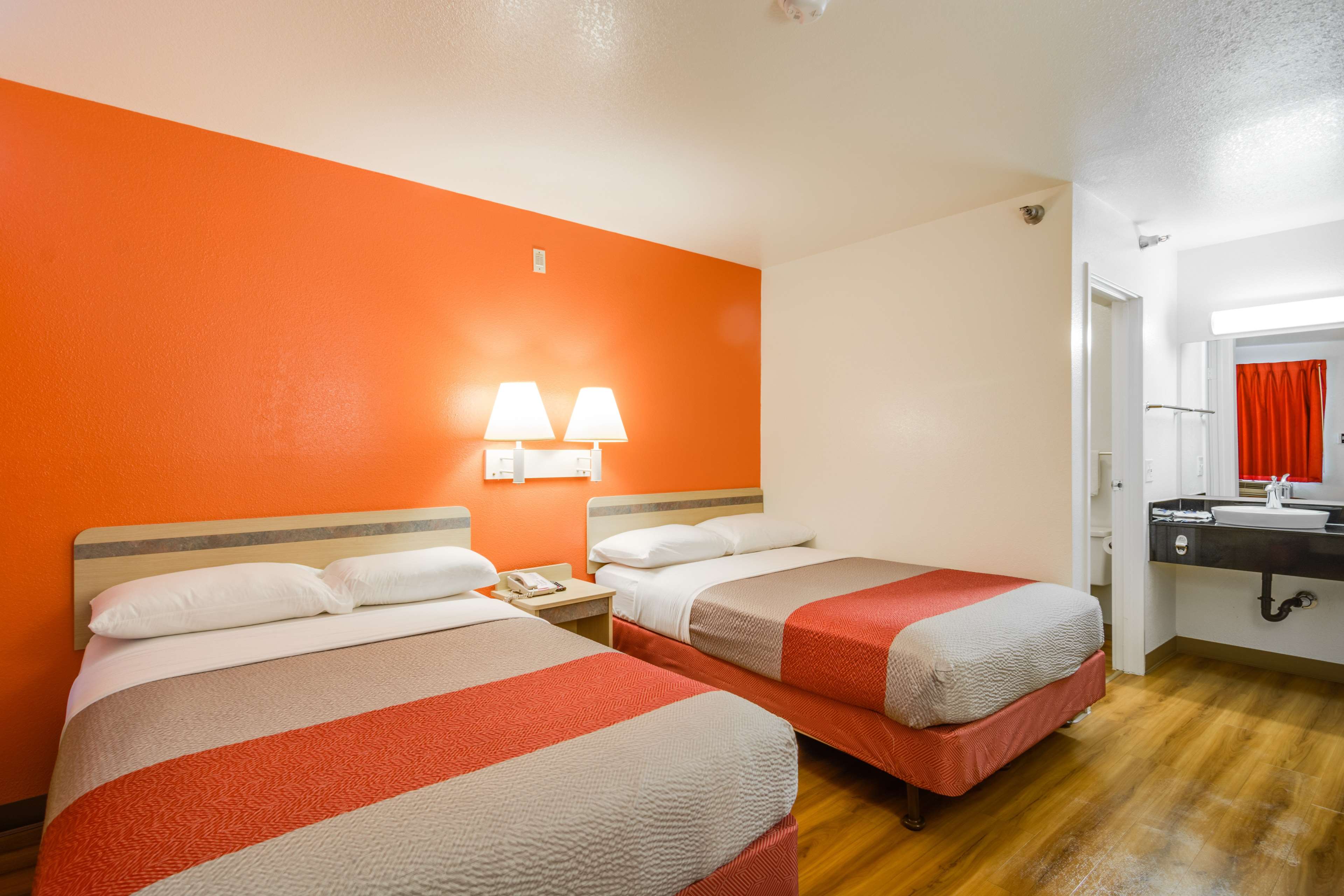 Motel 6