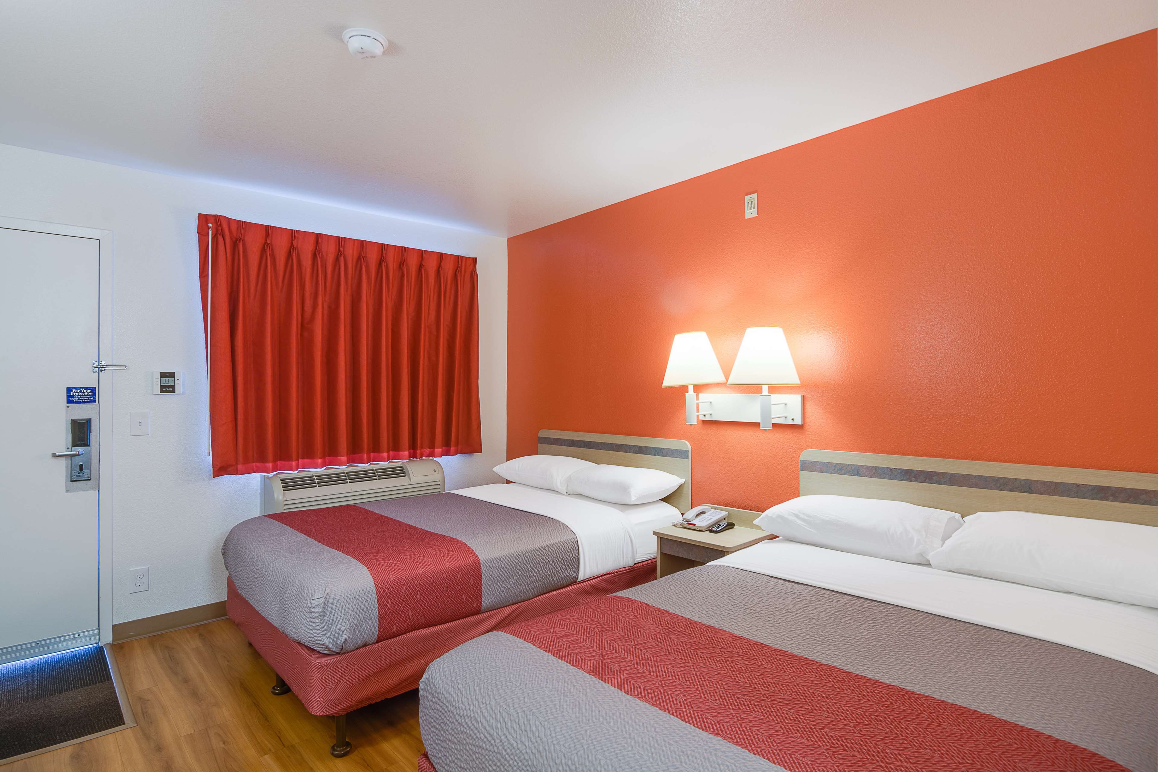 Motel 6