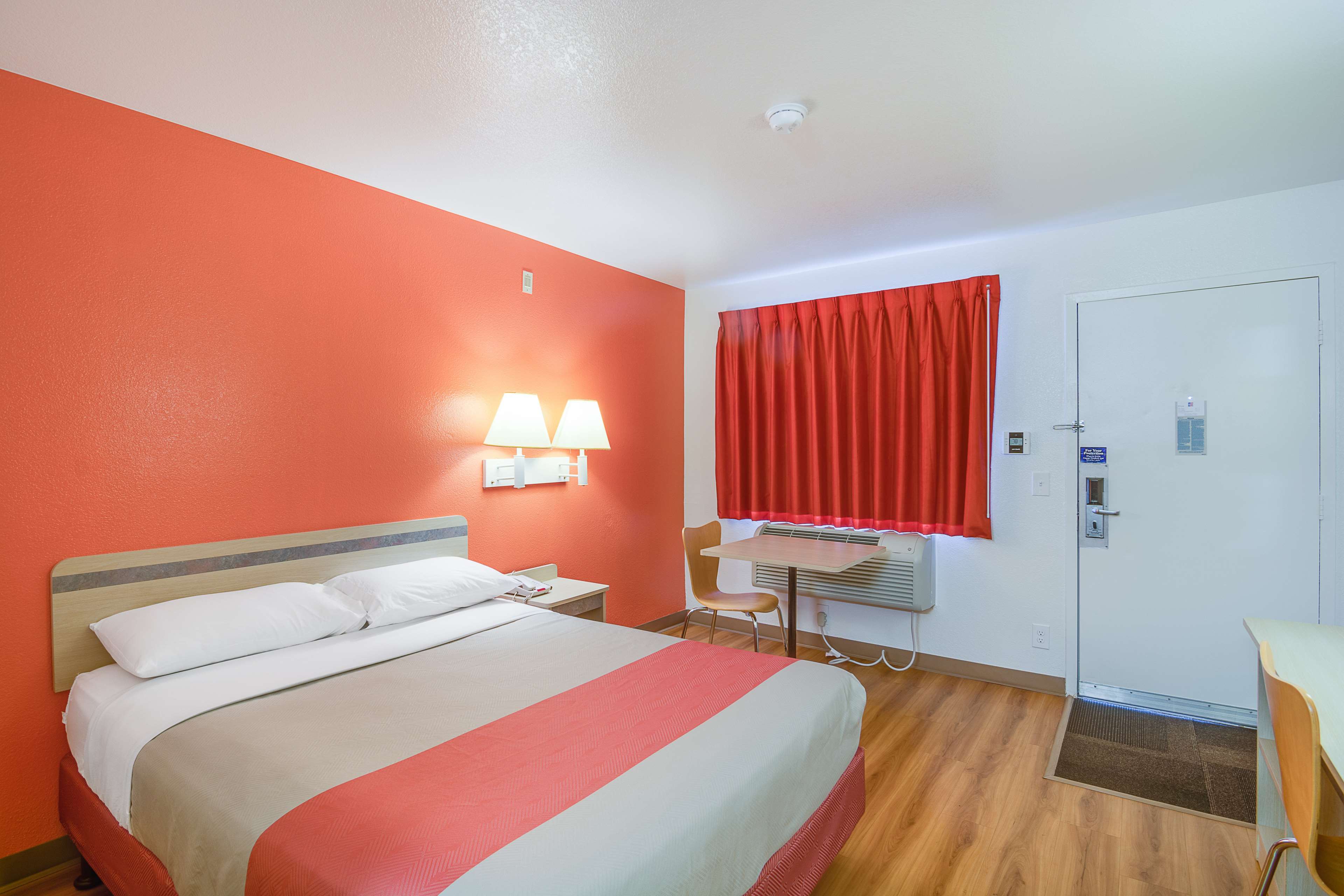 Motel 6