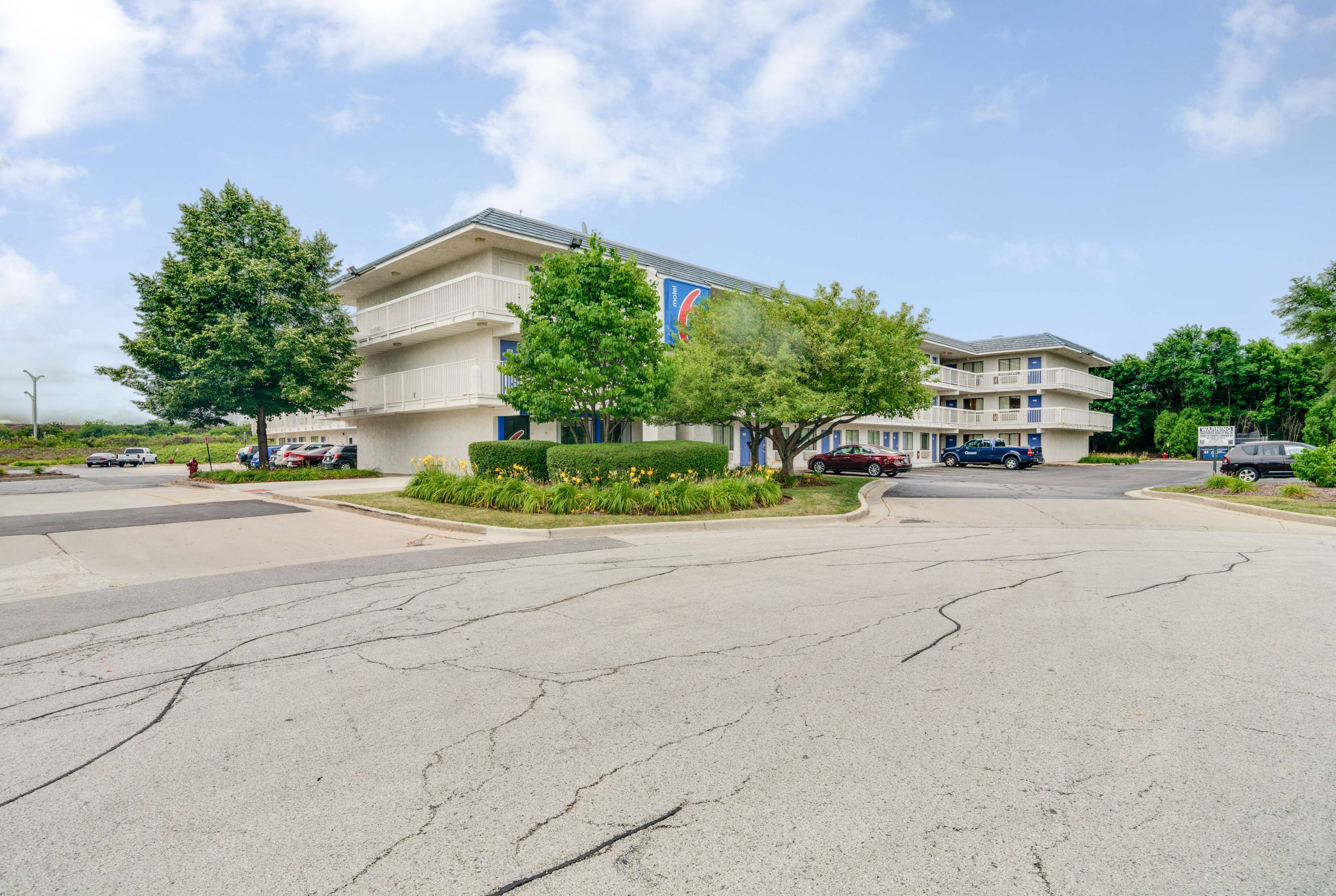 Motel 6