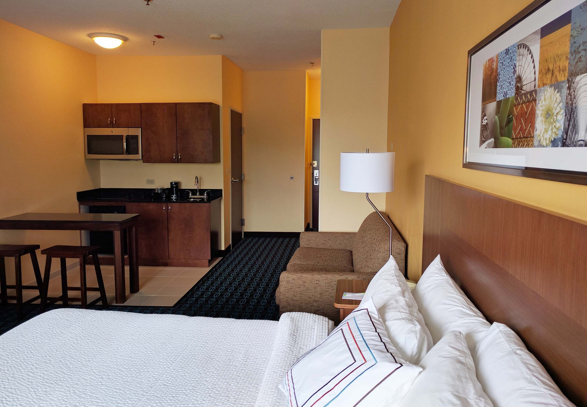 Fairfield Inn & Suites Chicago St. Charles