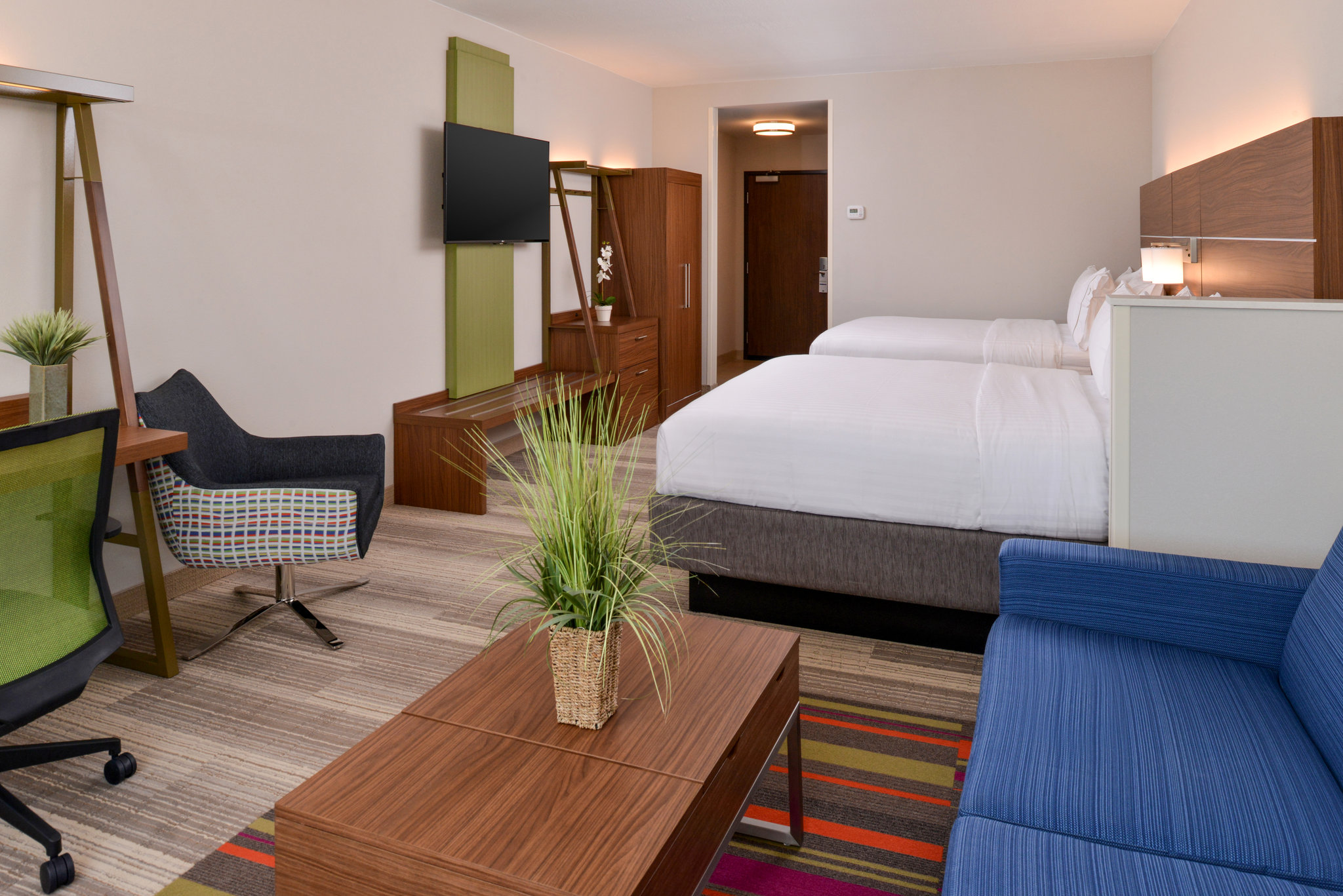 Holiday Inn Express & Suites Salem
