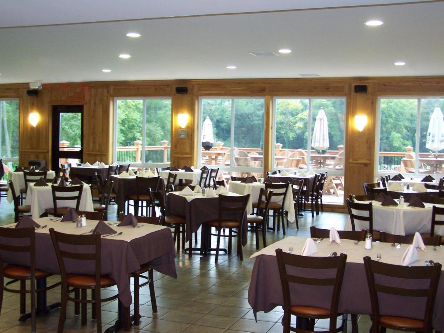 Montcler Hotel & Conference Center Trademark Collection by Wyndham