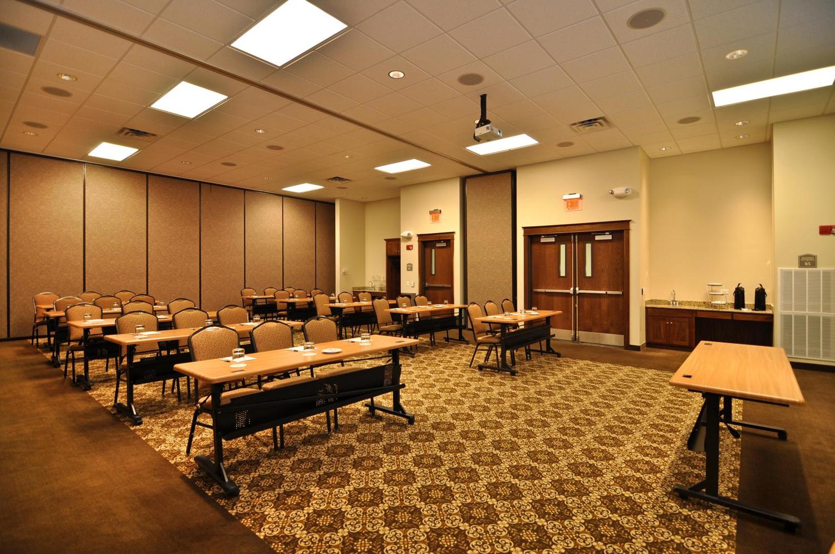 Montcler Hotel & Conference Center Trademark Collection by Wyndham