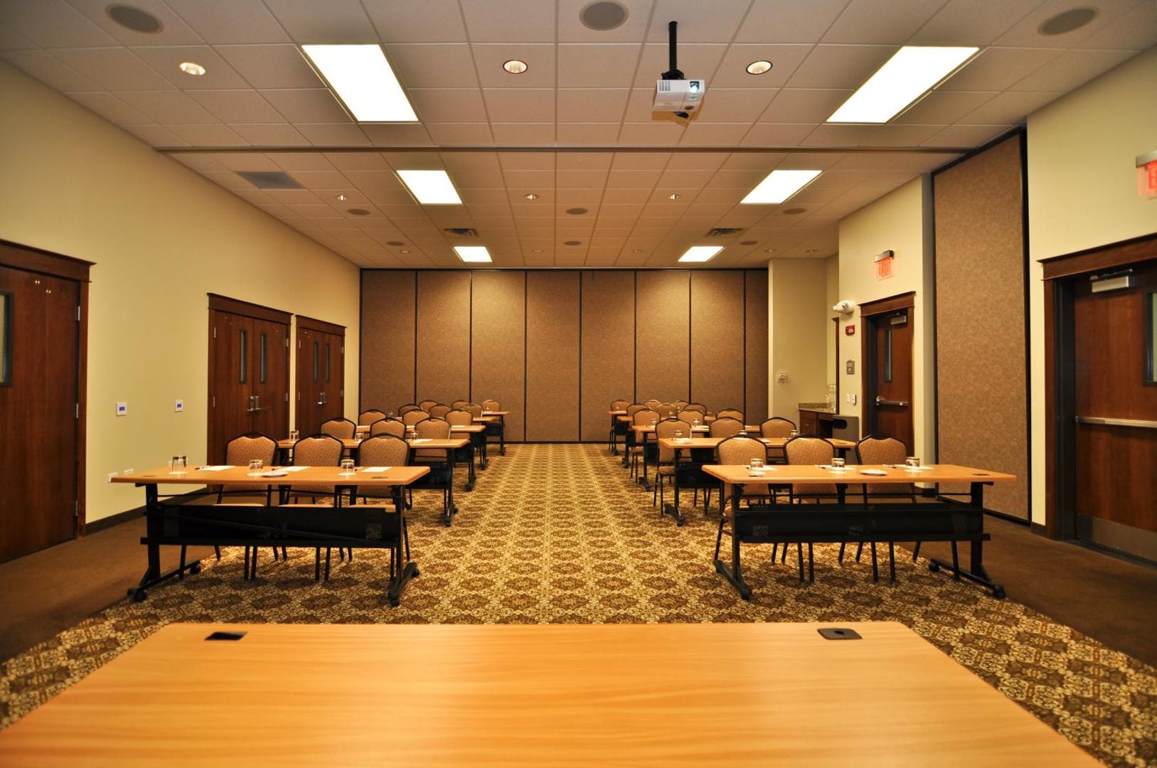 Montcler Hotel & Conference Center Trademark Collection by Wyndham