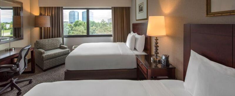 DoubleTree by Hilton Hotel Chicago-Schaumburg
