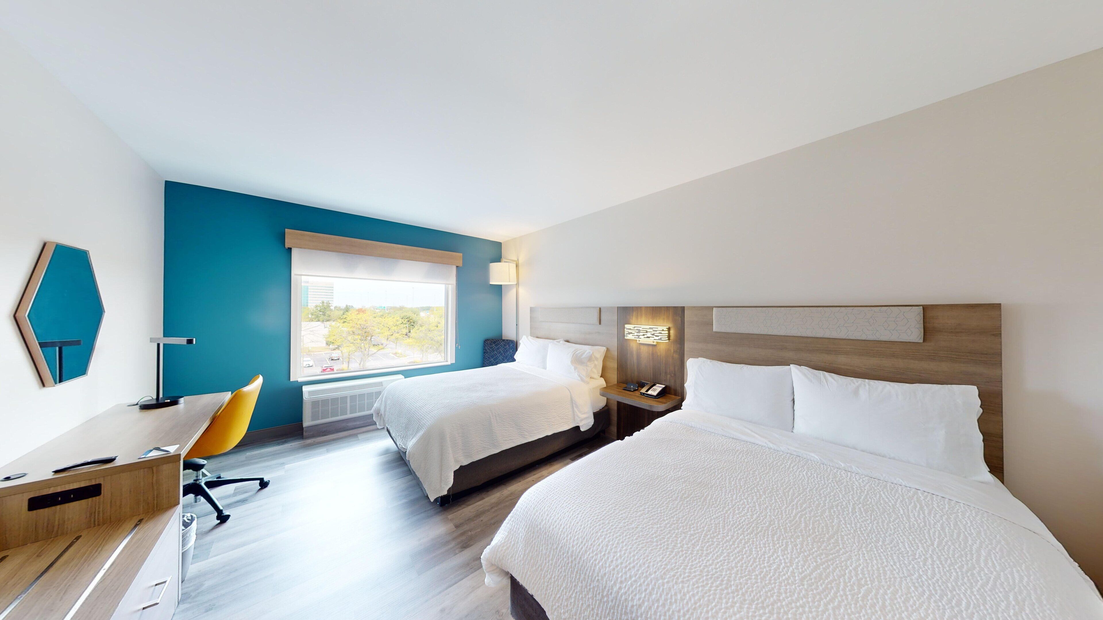 Holiday Inn Express Suites Chicago Schaumburg an IHG Hotel