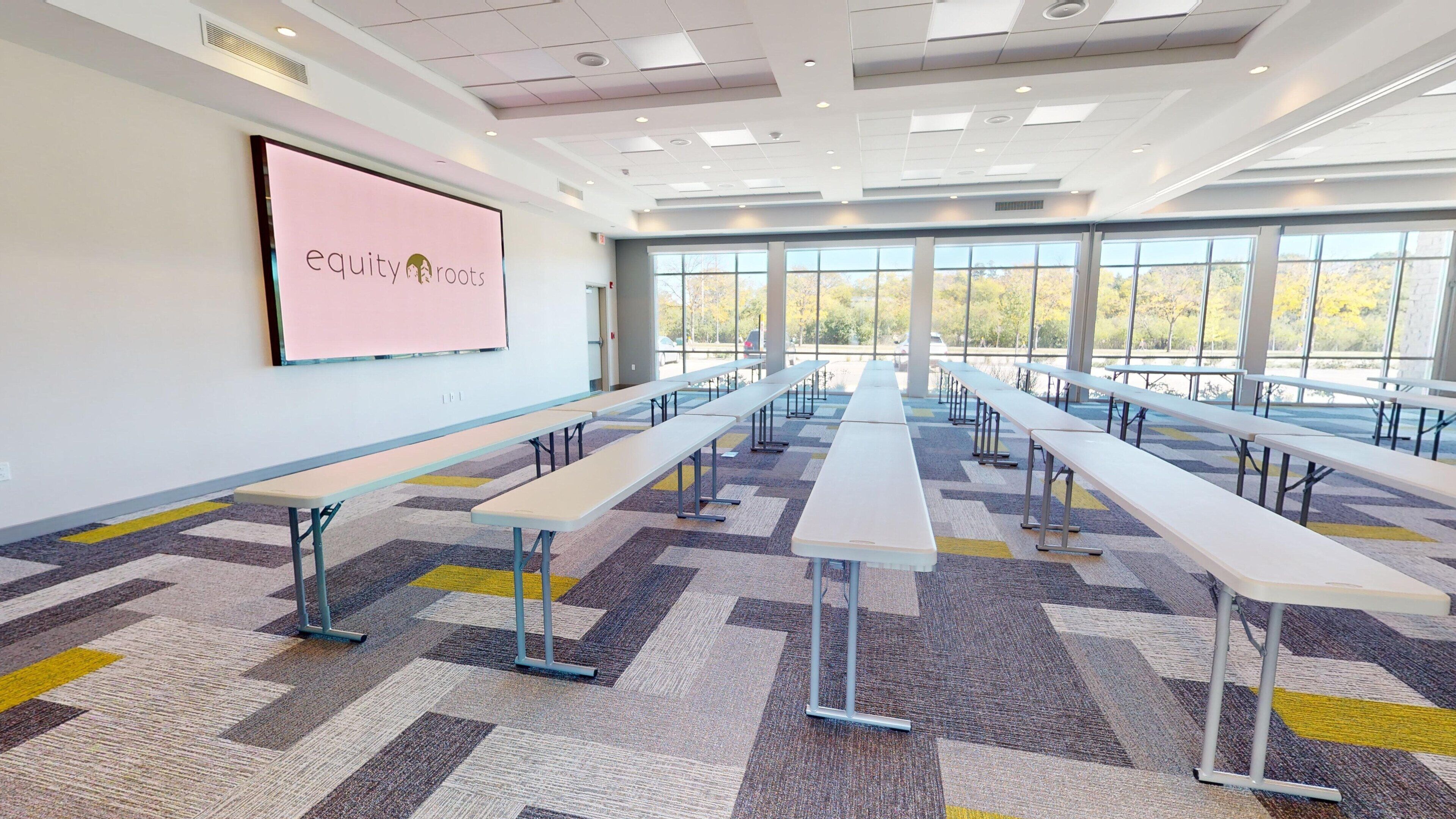 Holiday Inn Express Suites Chicago Schaumburg an IHG Hotel