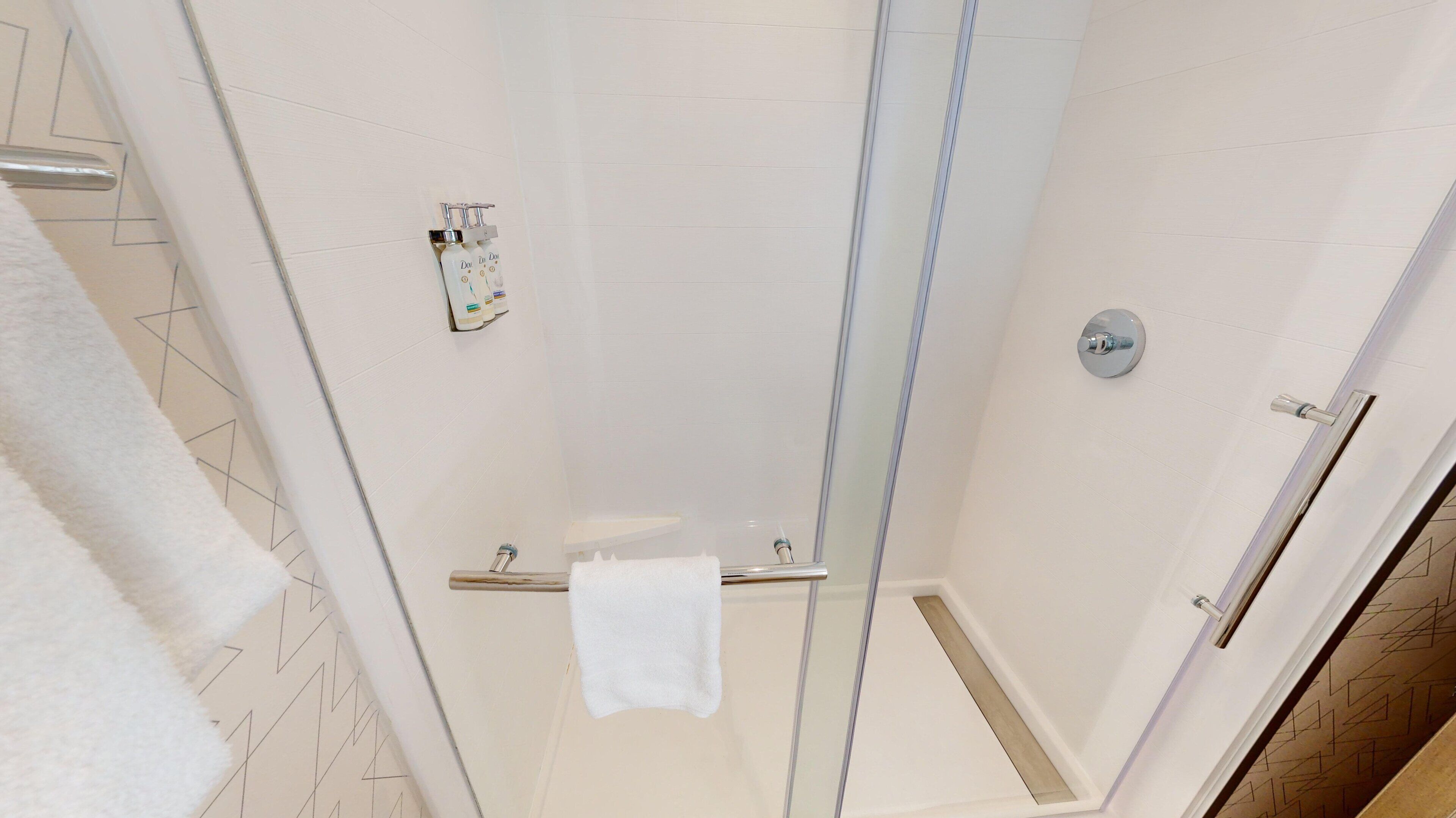 Holiday Inn Express Suites Chicago Schaumburg an IHG Hotel
