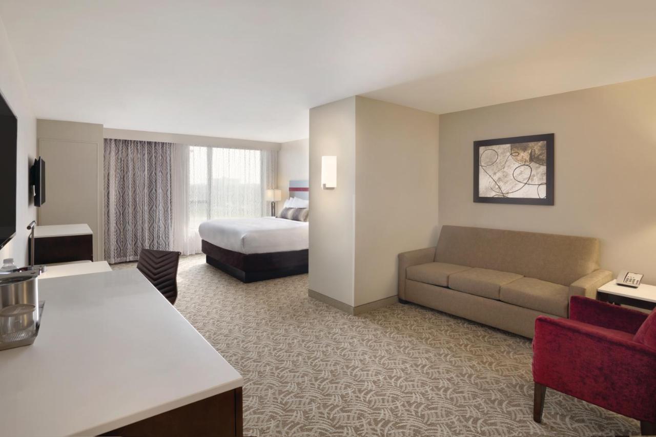 Holiday Inn Chicago - Schaumburg