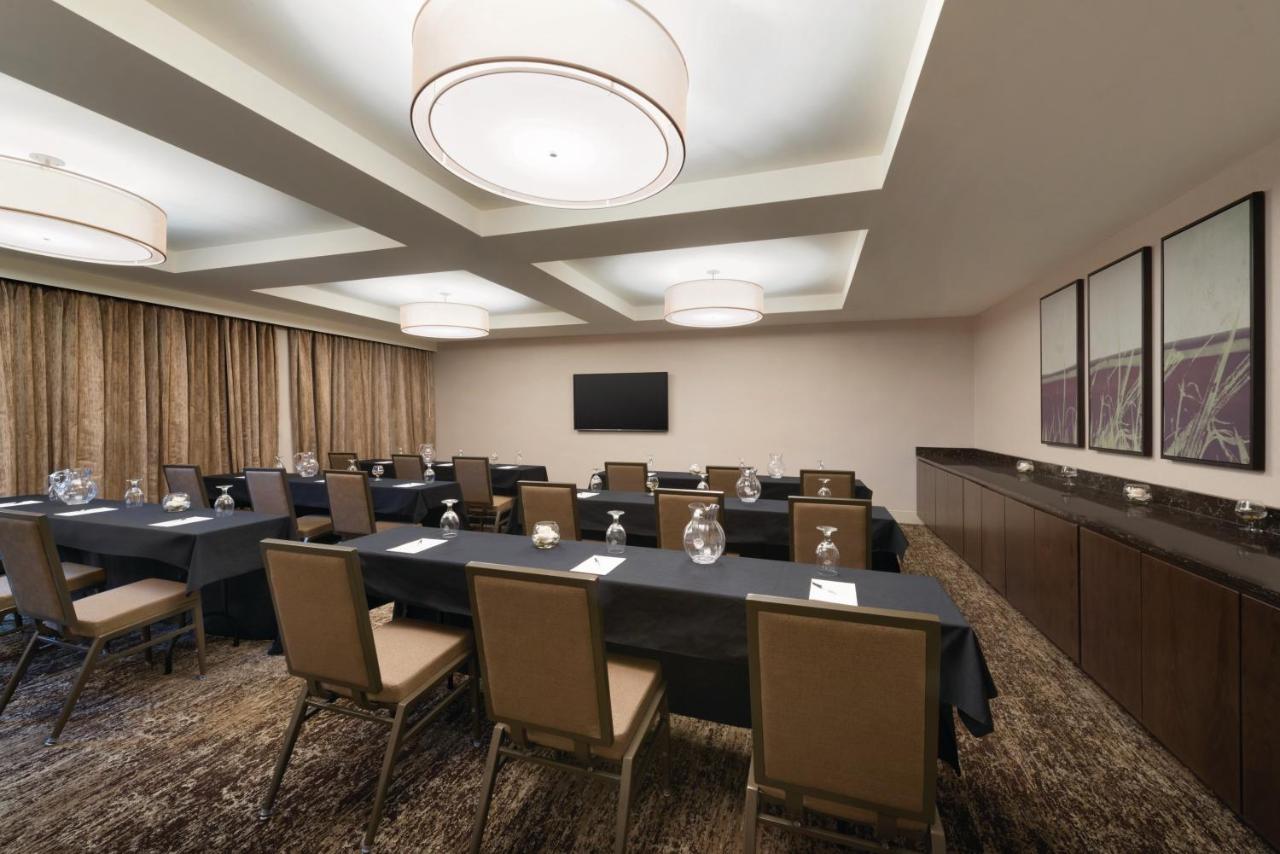 Holiday Inn Chicago - Schaumburg