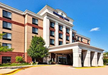 SpringHill Suites Chicago Schaumburg/Woodfield Mall