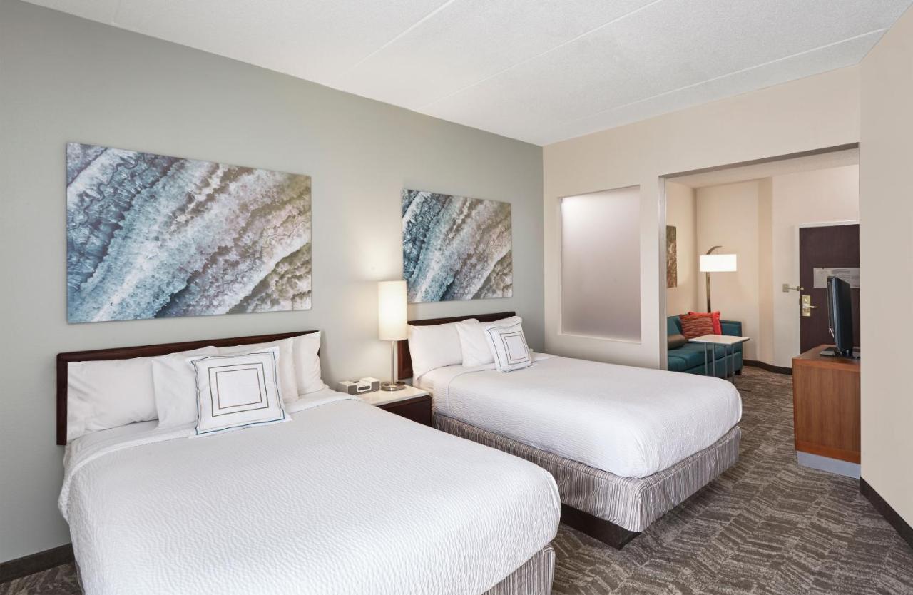 SpringHill Suites Chicago Schaumburg/Woodfield Mall