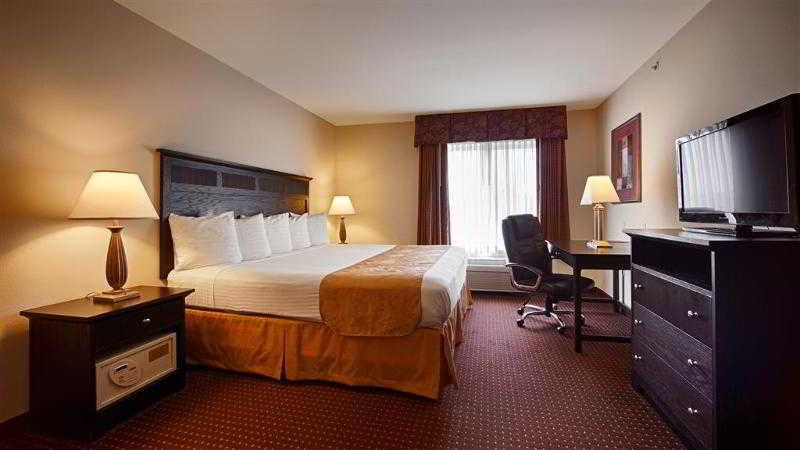 Best Western Legacy Inn & Suites Beloit-South Beloit