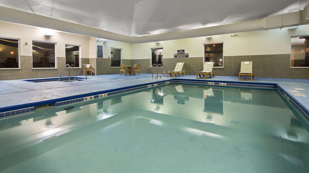 Best Western Legacy Inn & Suites Beloit-South Beloit