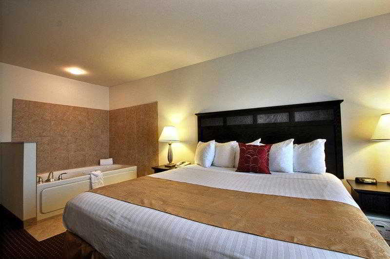 Best Western Legacy Inn & Suites Beloit-South Beloit
