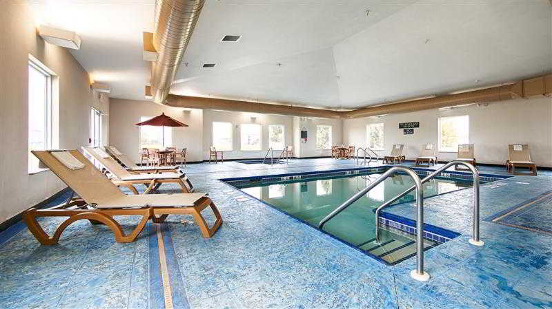 Best Western Legacy Inn & Suites Beloit-South Beloit